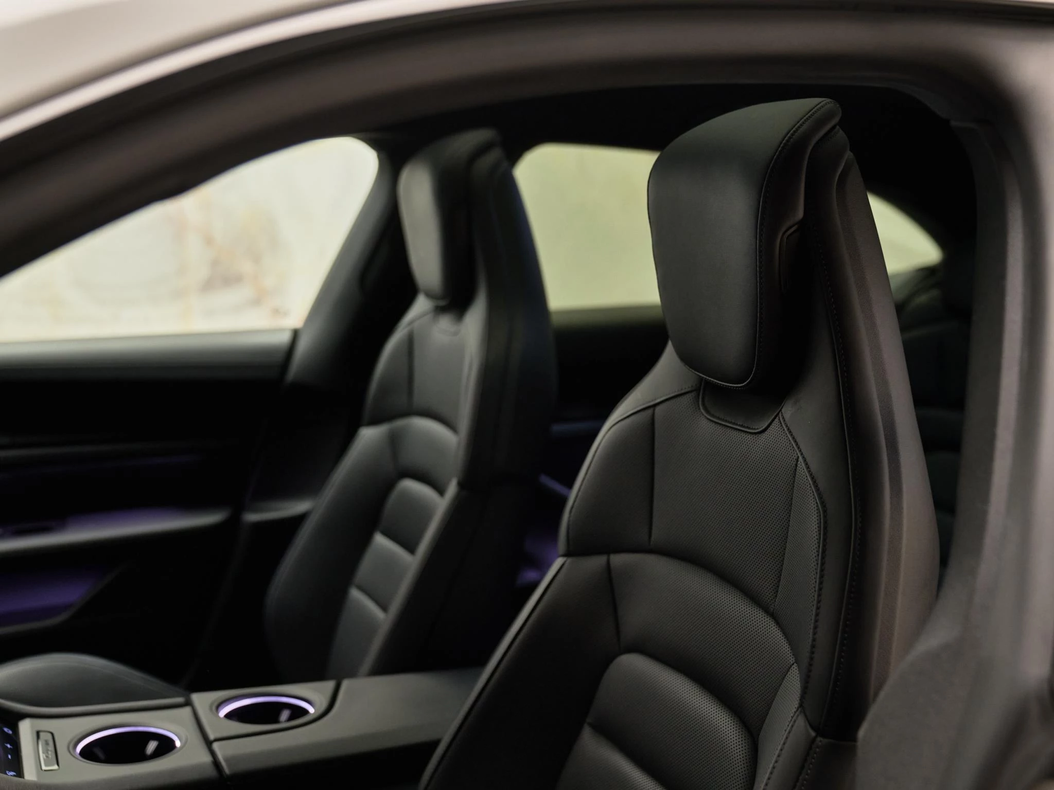 Hoofdafbeelding Porsche Taycan