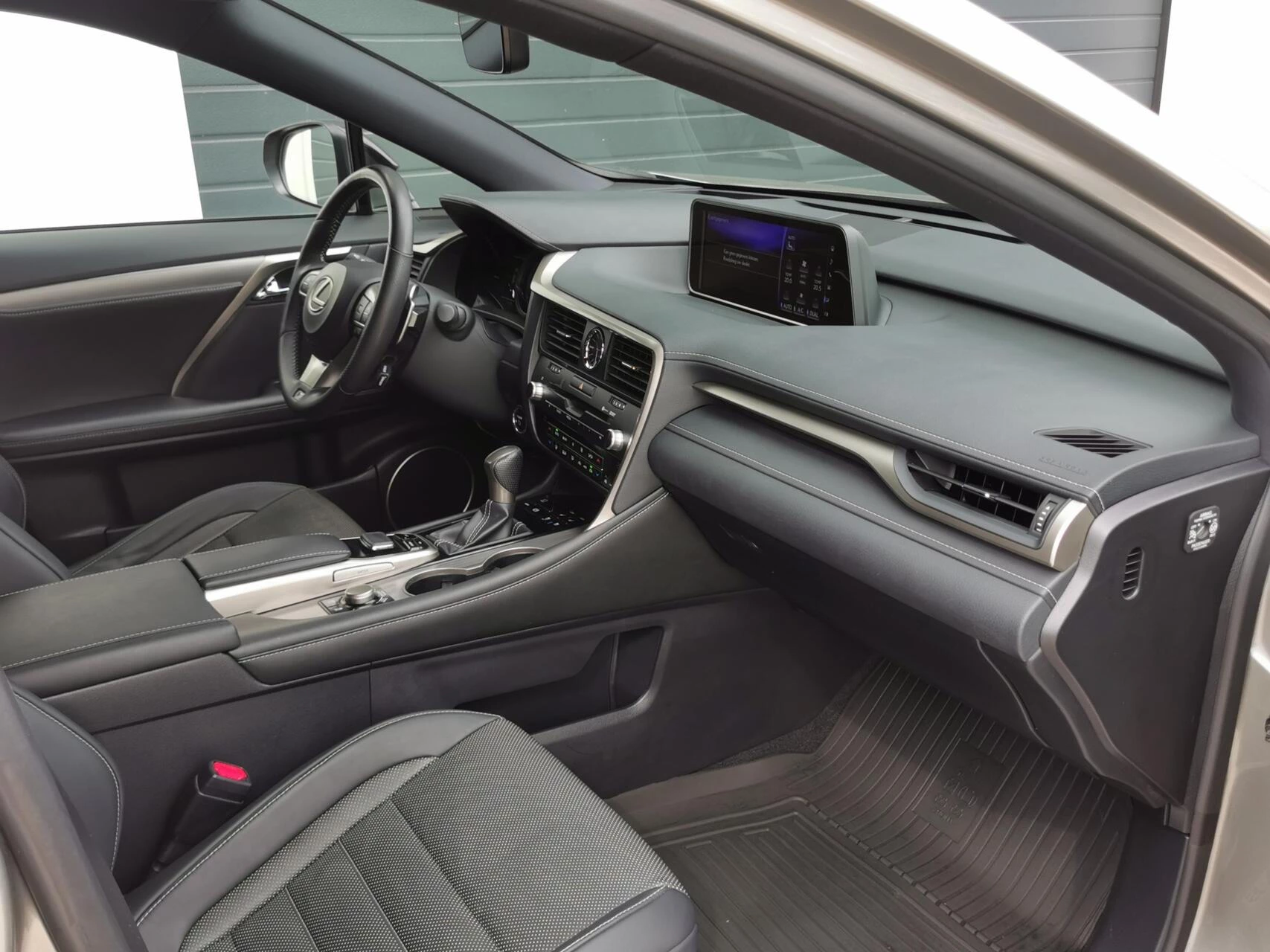 Hoofdafbeelding Lexus RX