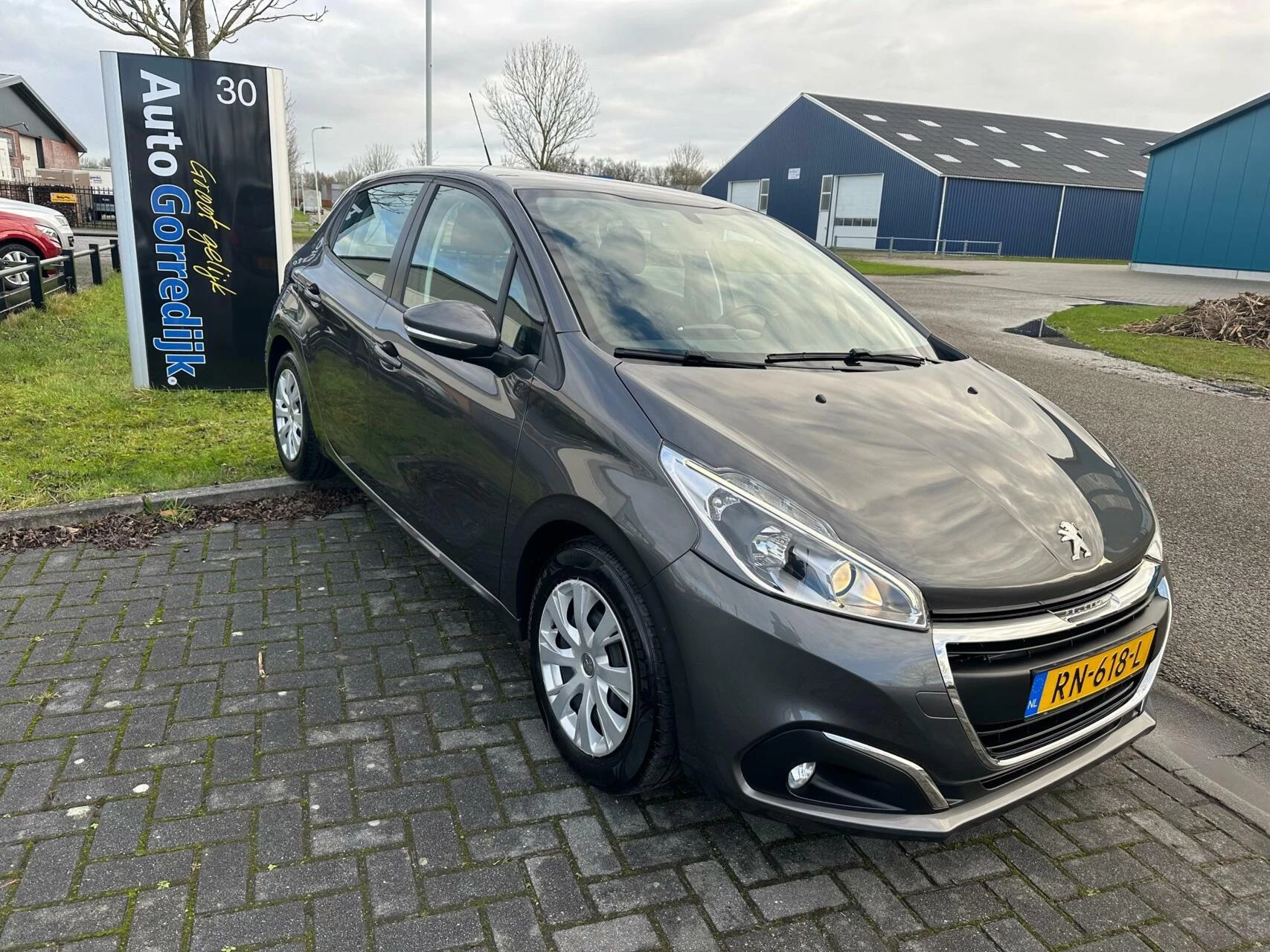 Hoofdafbeelding Peugeot 208