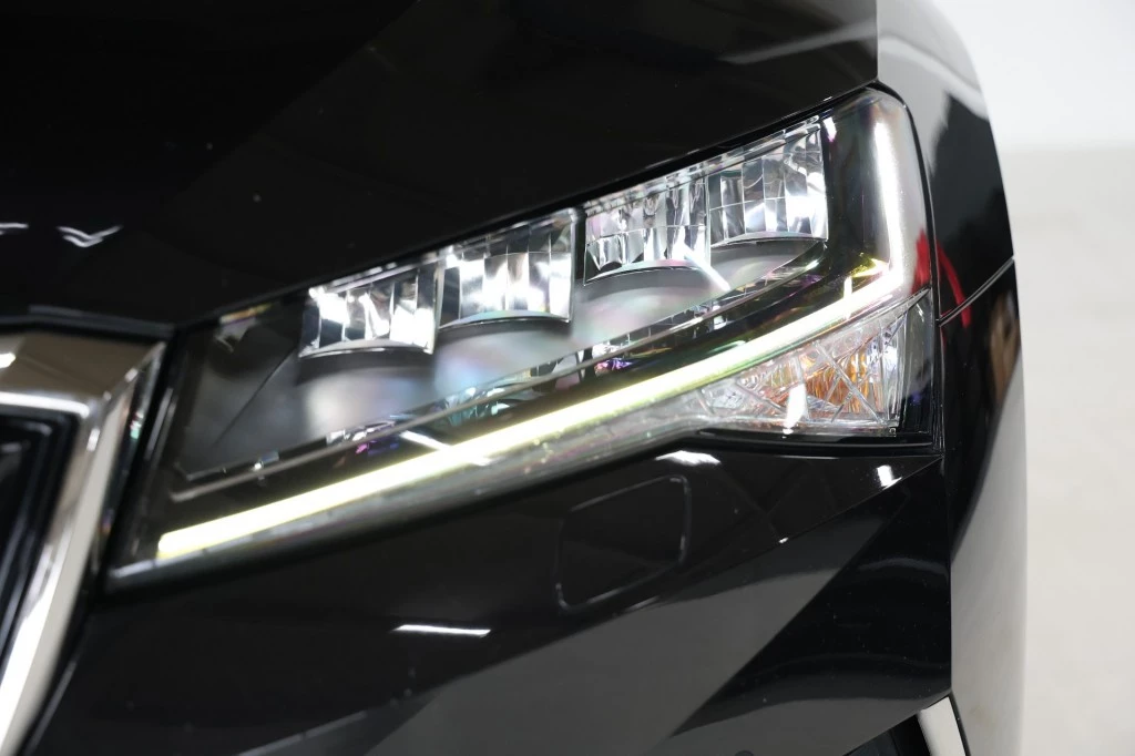 Hoofdafbeelding Škoda Superb