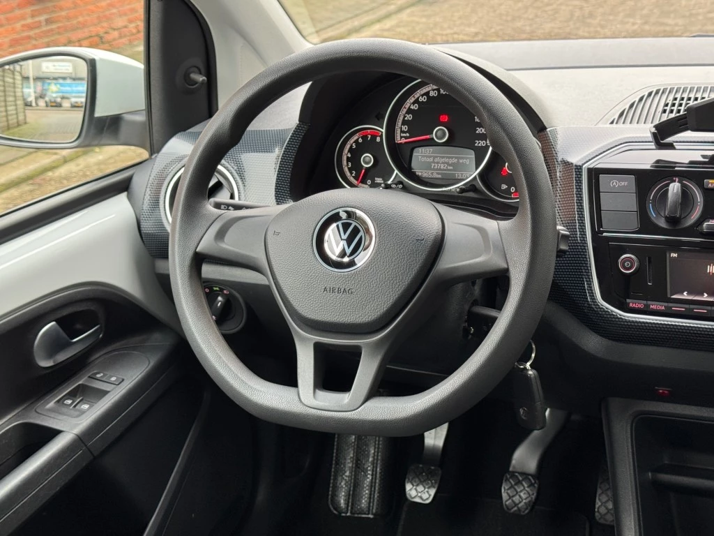 Hoofdafbeelding Volkswagen up!