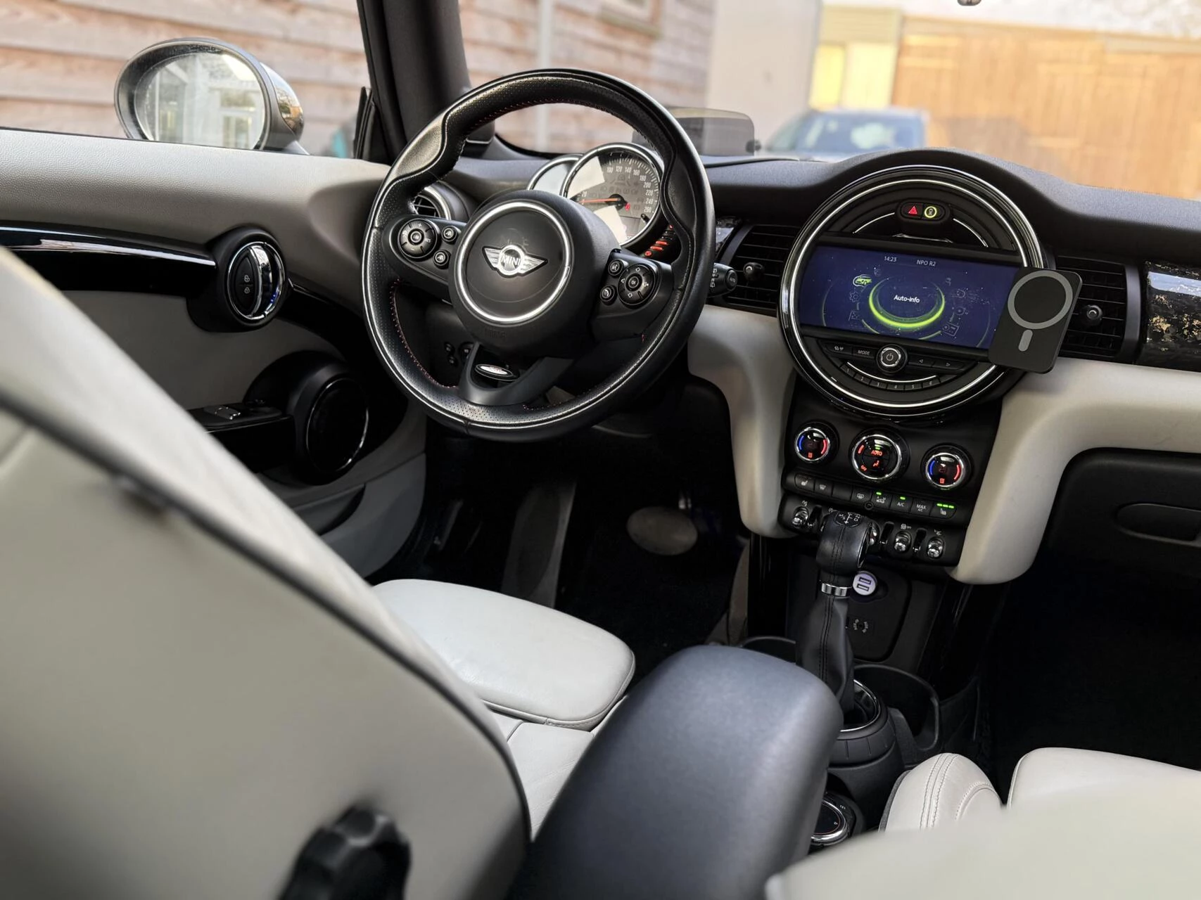 Hoofdafbeelding MINI Cooper S