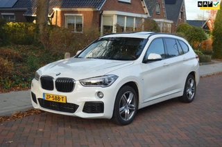 BMW X1 SDrive18i High Exe M-pakket/pano/org NL/NAP