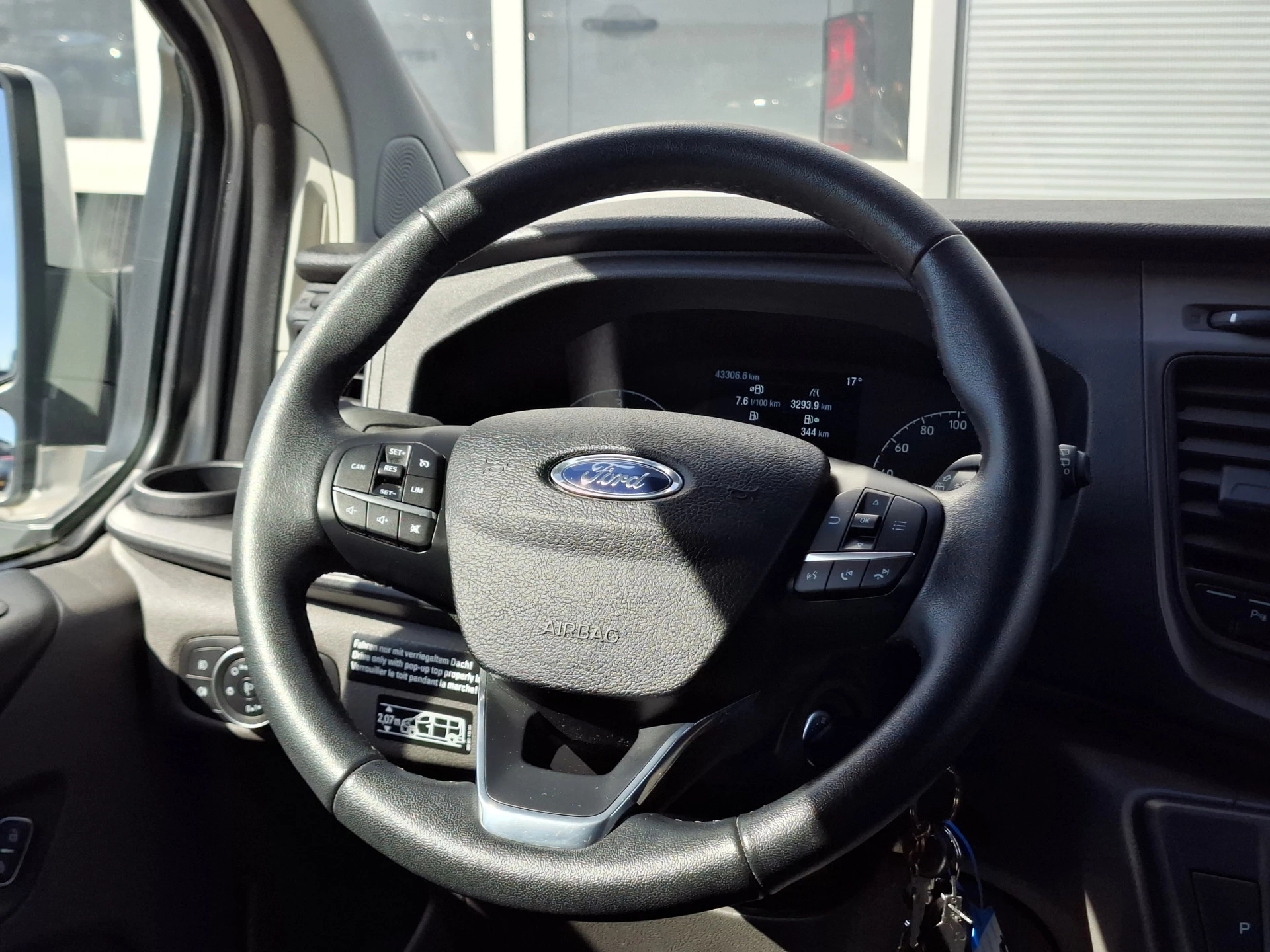 Hoofdafbeelding Ford Nugget