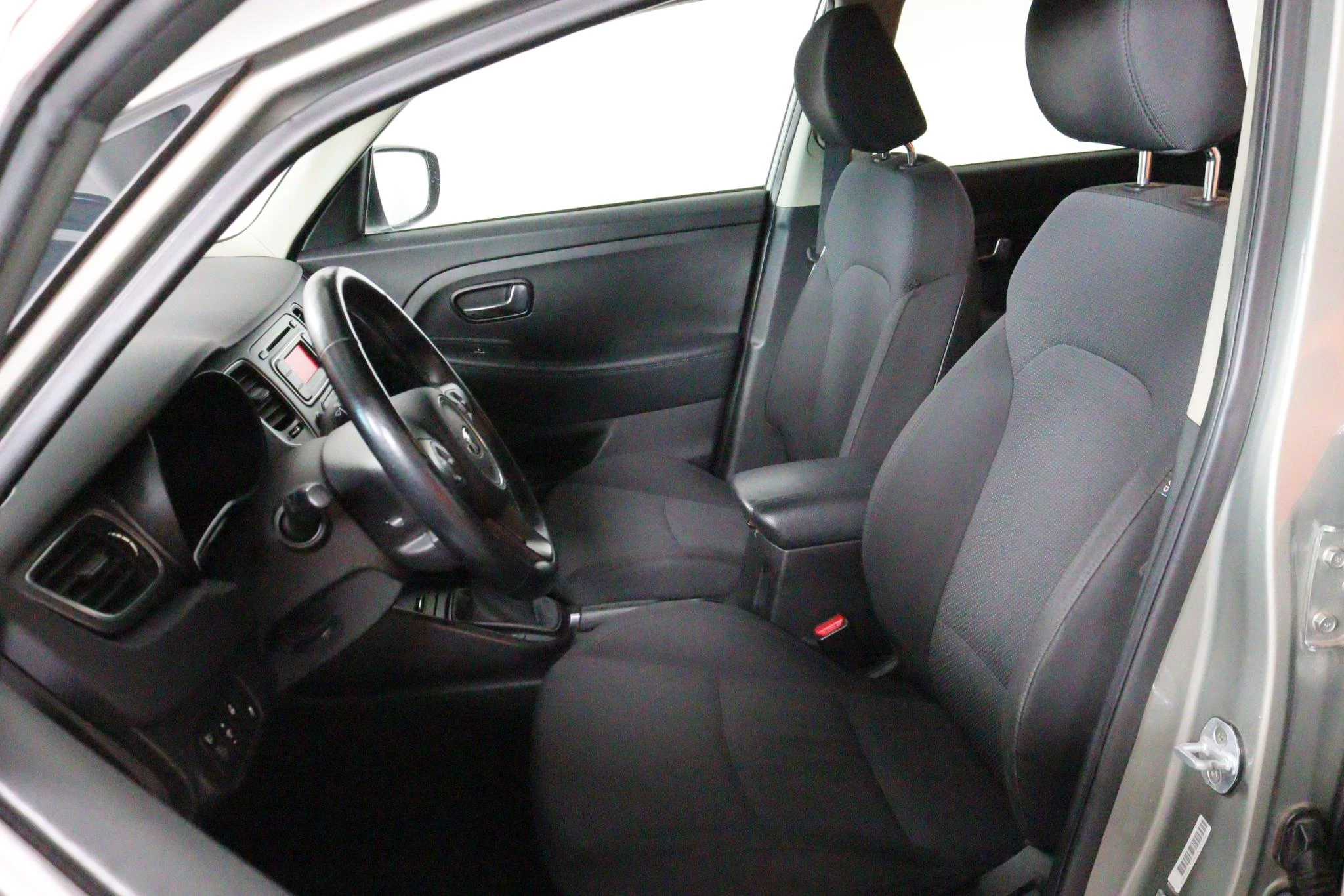 Hoofdafbeelding Kia Carens