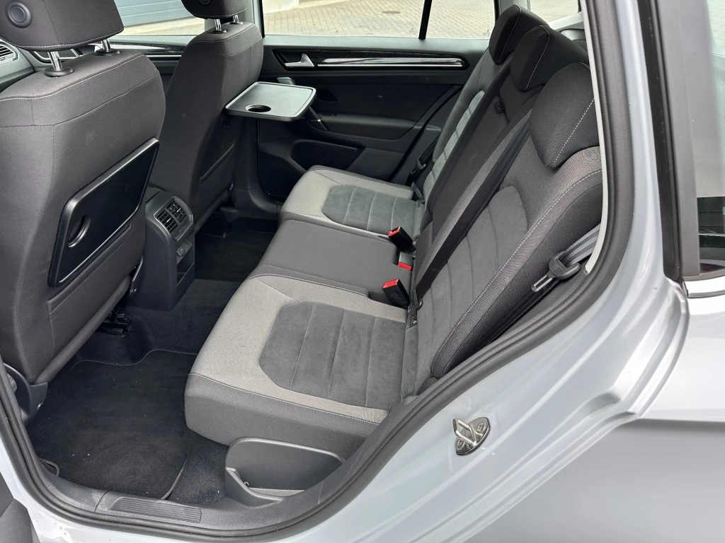 Hoofdafbeelding Volkswagen Golf Sportsvan