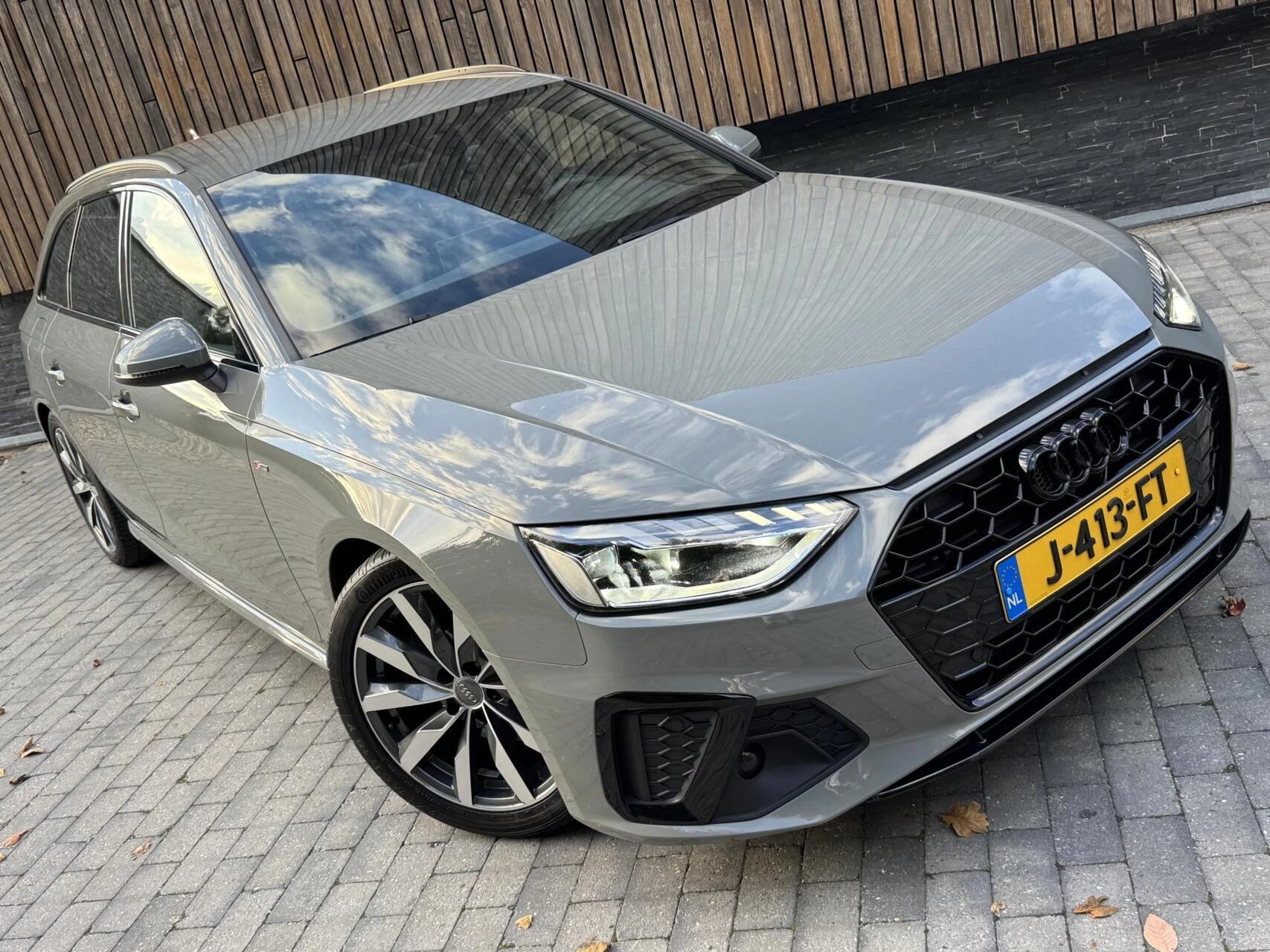 Hoofdafbeelding Audi A4