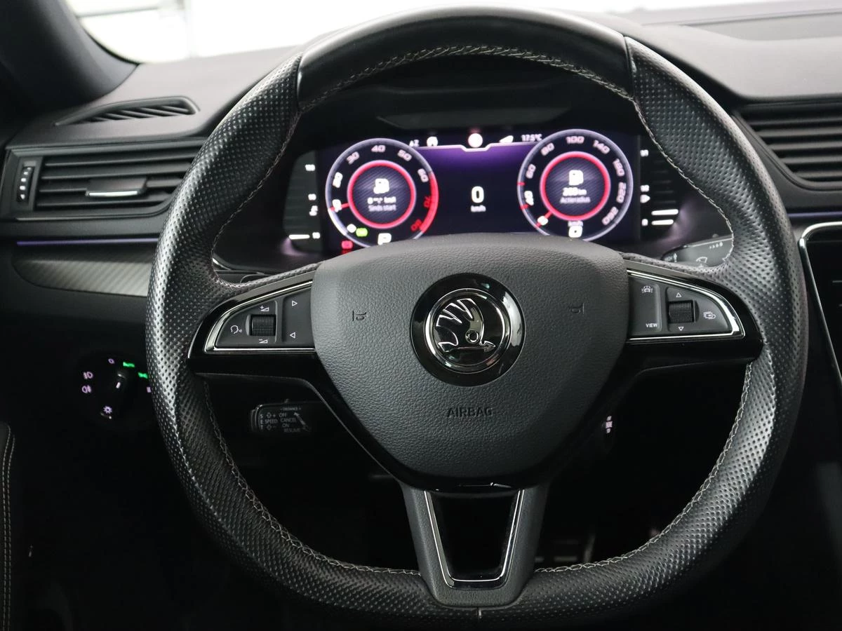 Hoofdafbeelding Škoda Superb