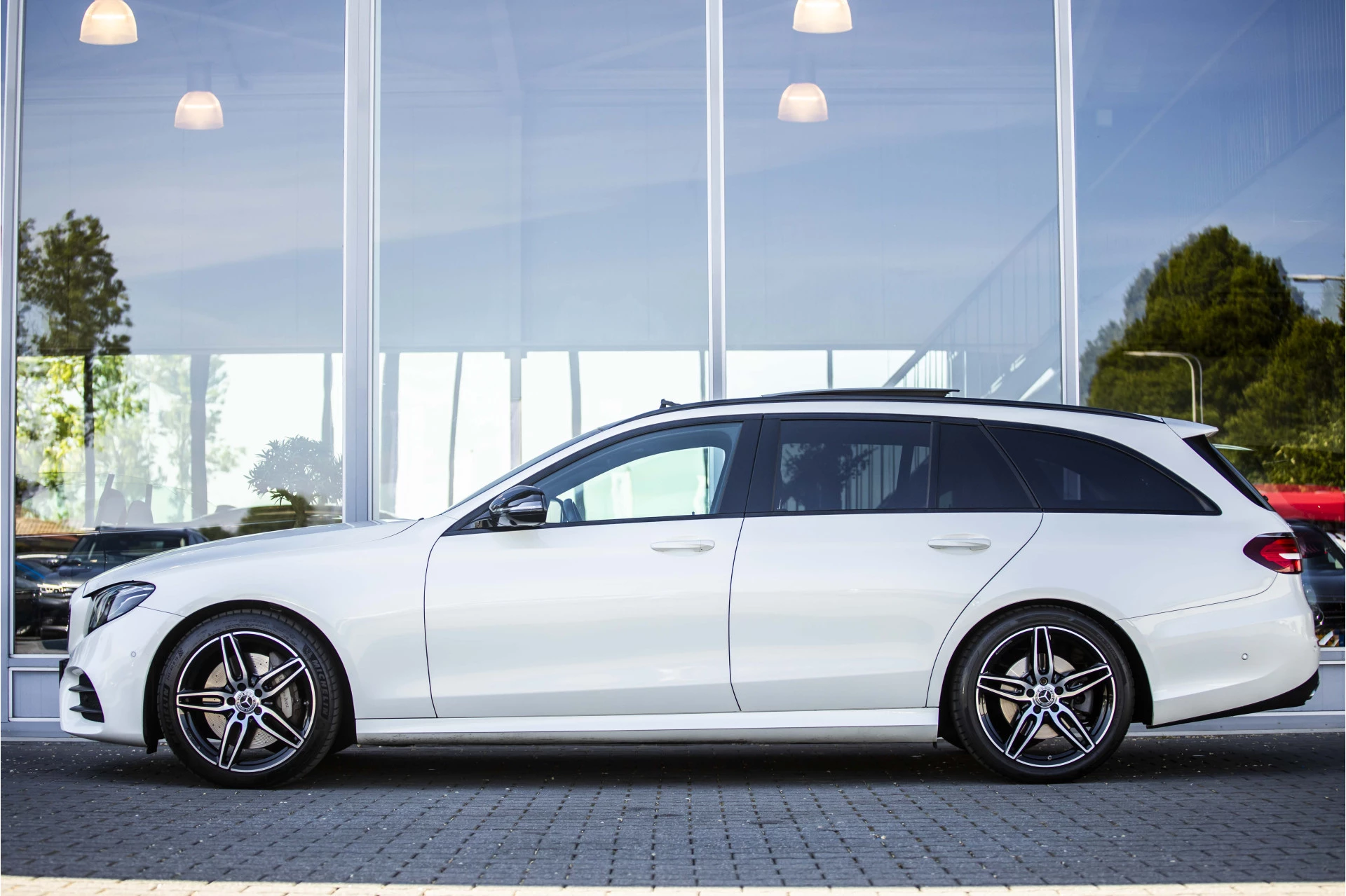 Hoofdafbeelding Mercedes-Benz E-Klasse
