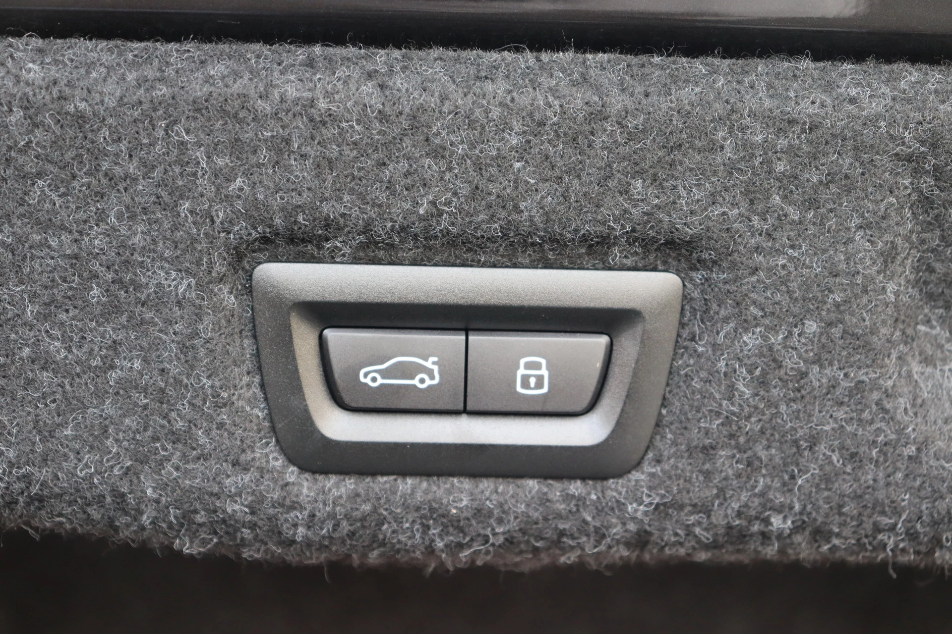 Hoofdafbeelding BMW i5