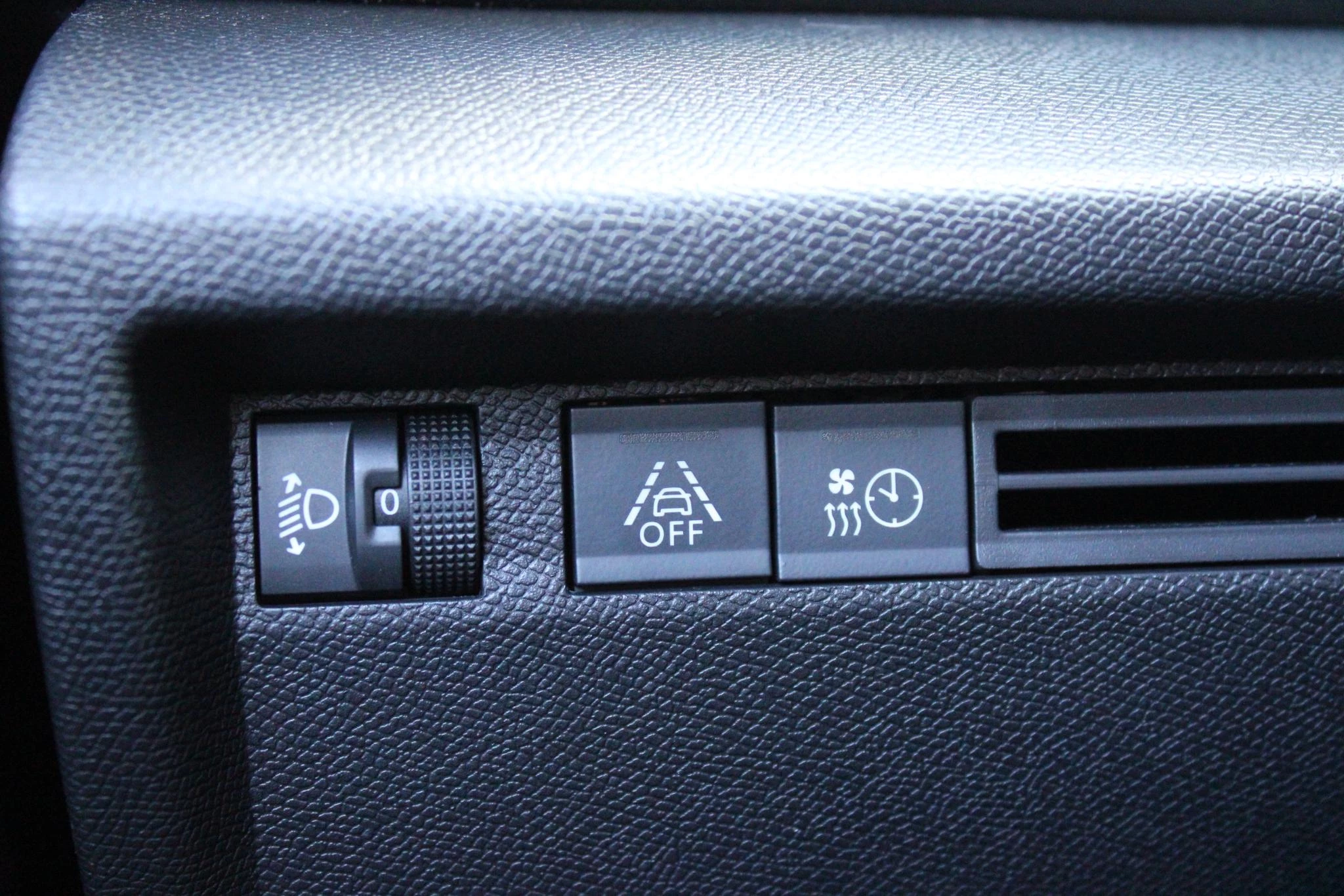 Hoofdafbeelding Citroën ë-C4