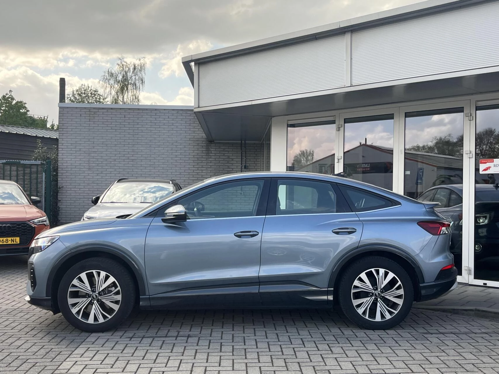 Hoofdafbeelding Audi Q4 Sportback e-tron