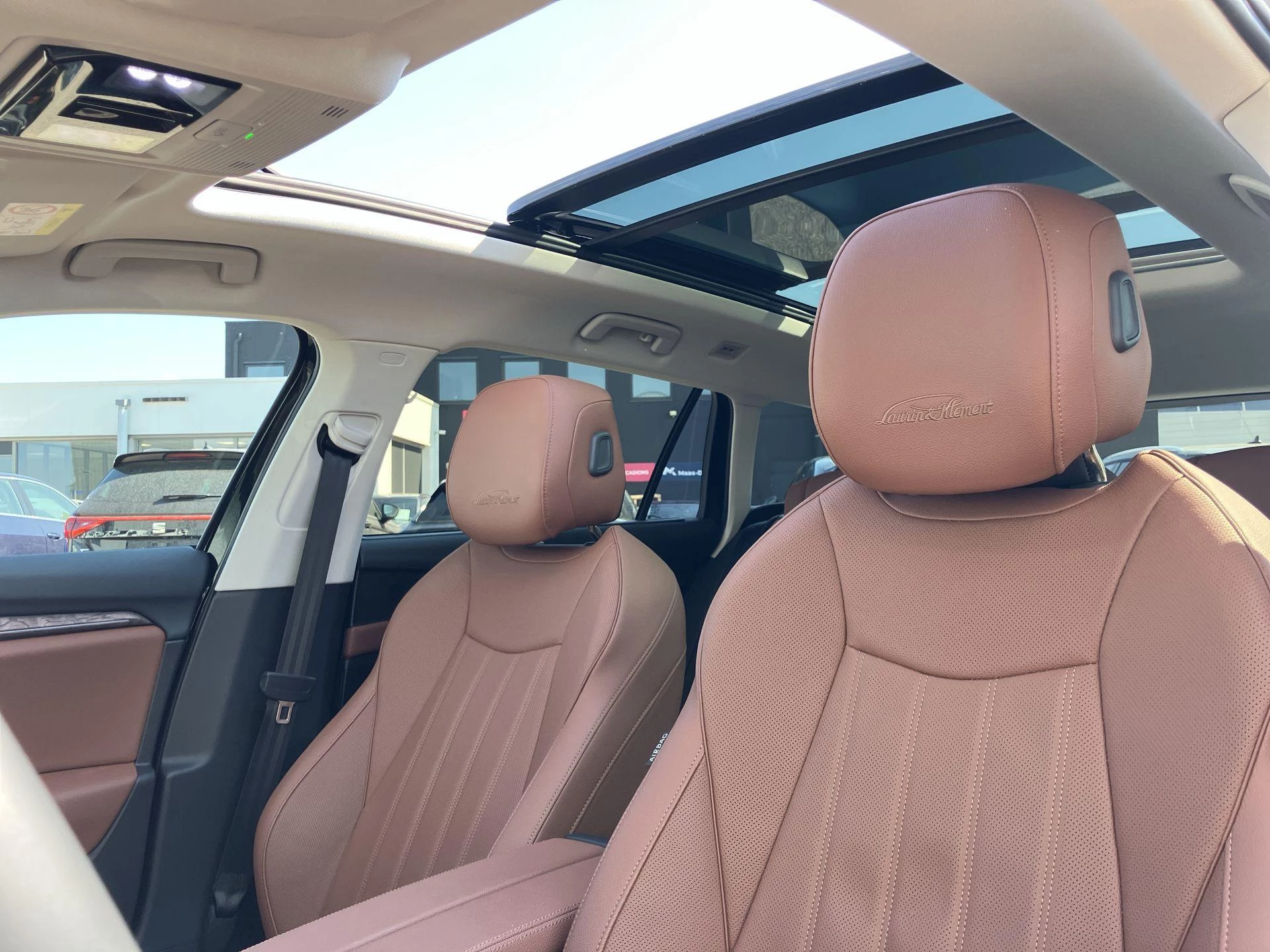 Hoofdafbeelding Škoda Superb