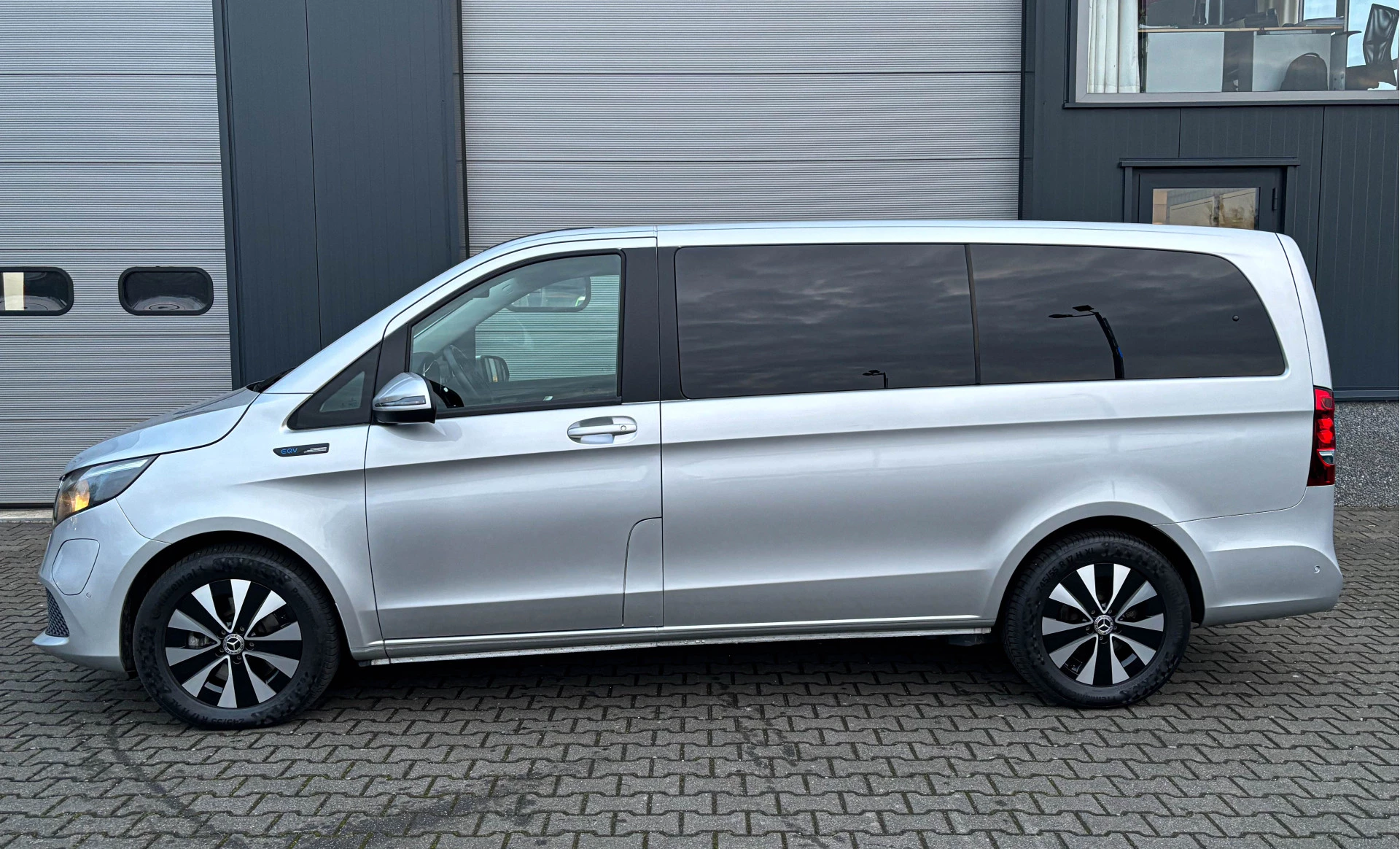 Hoofdafbeelding Mercedes-Benz EQV