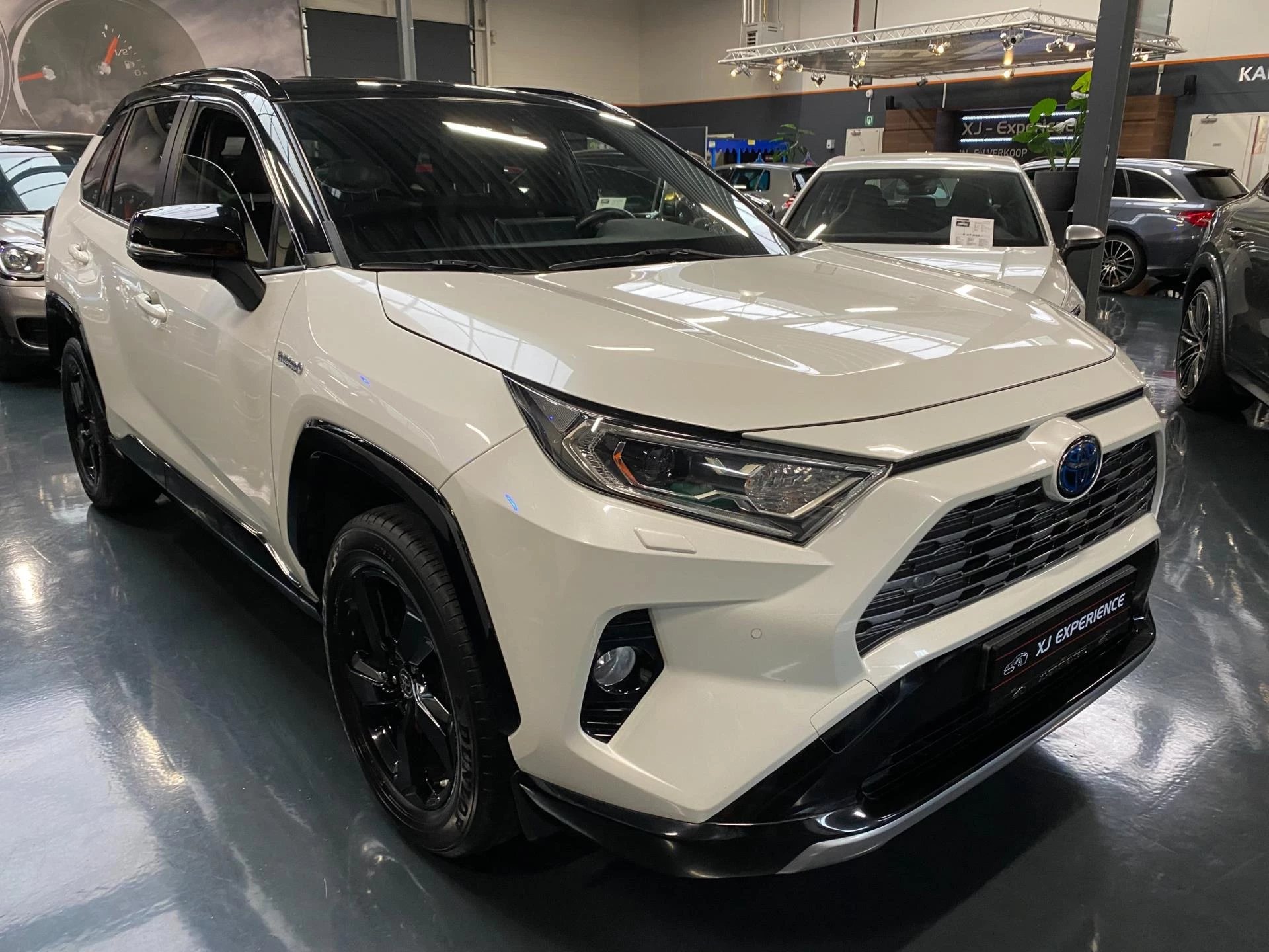 Hoofdafbeelding Toyota RAV4