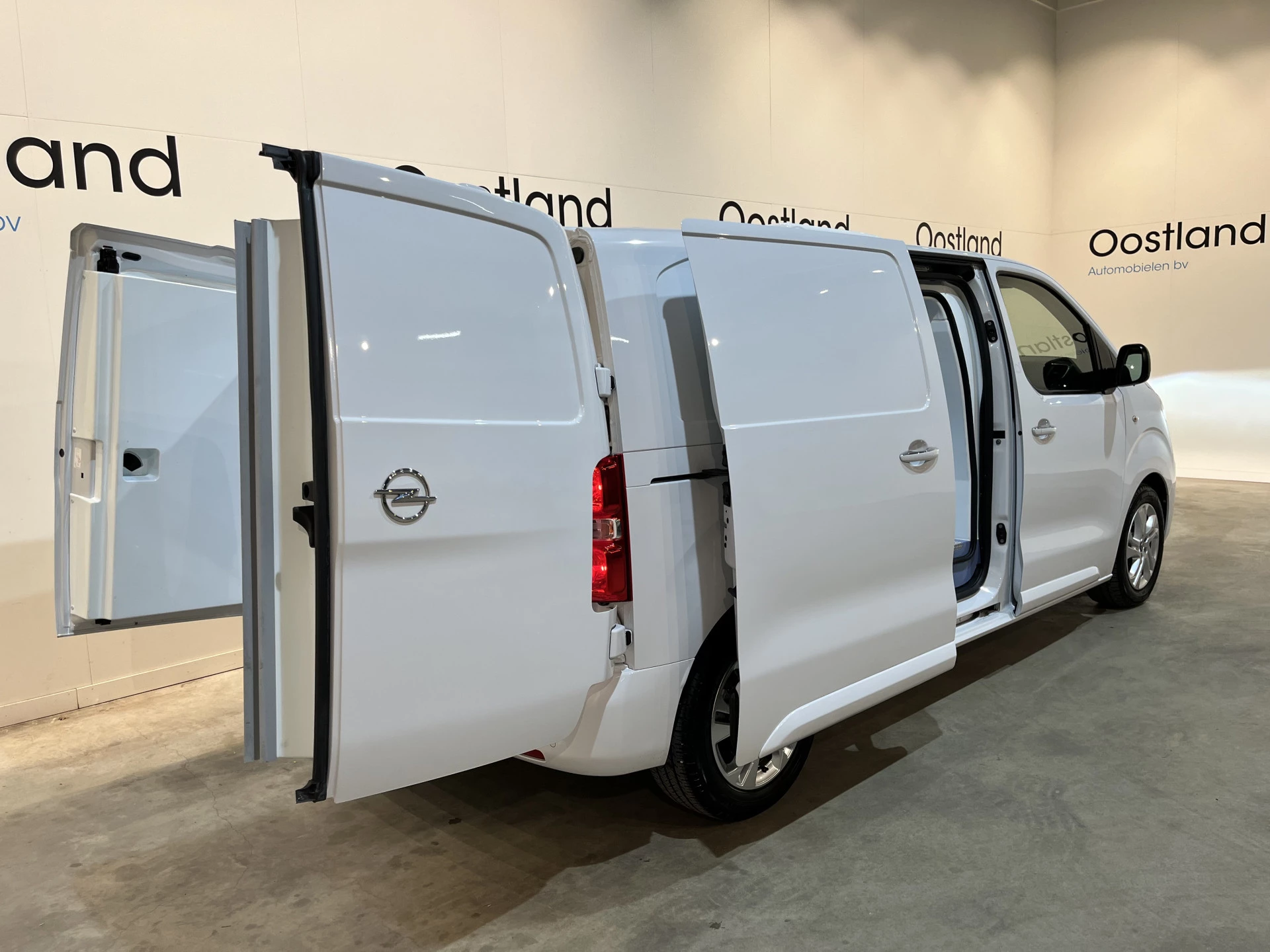 Hoofdafbeelding Opel Vivaro-e
