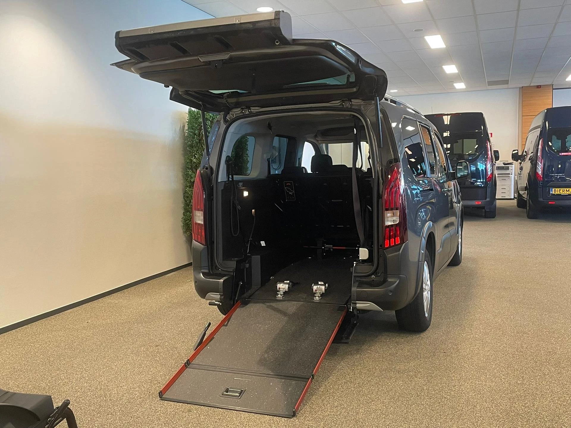 Hoofdafbeelding Peugeot Rifter