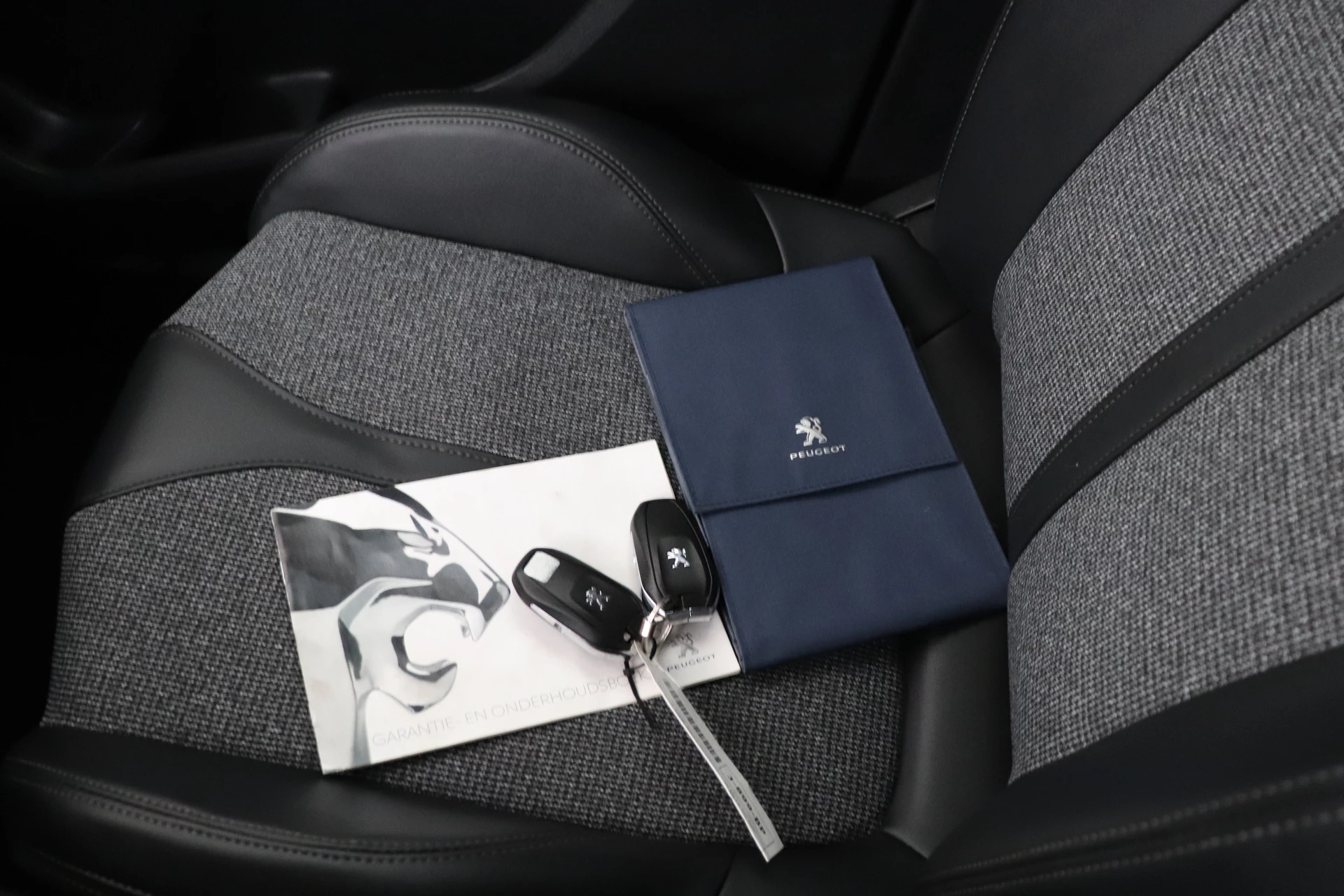 Hoofdafbeelding Peugeot 5008