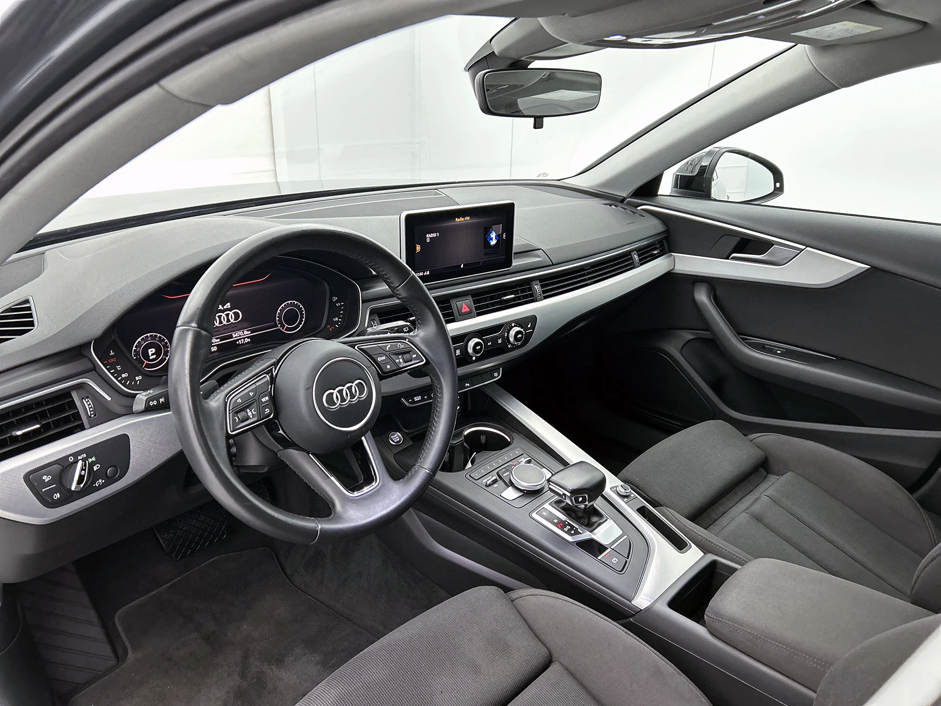 Hoofdafbeelding Audi A4