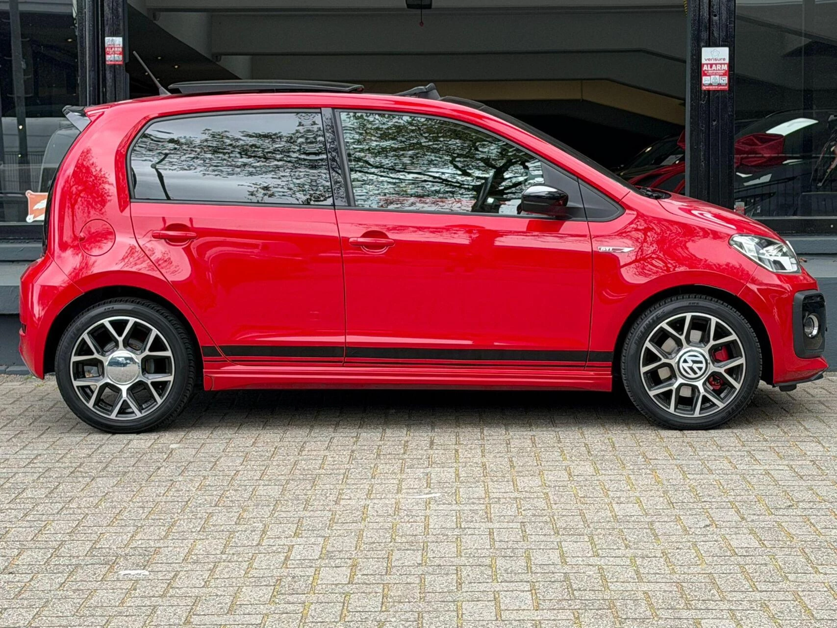 Hoofdafbeelding Volkswagen up!
