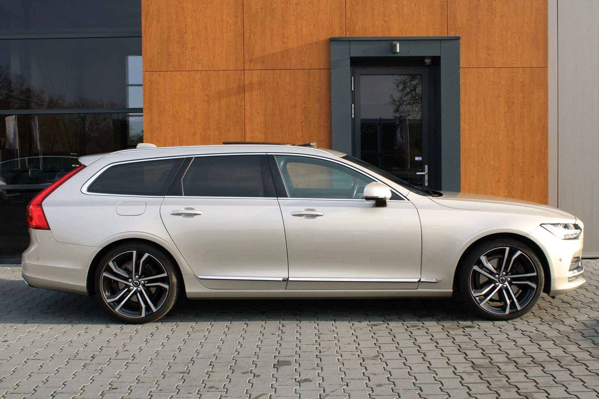 Hoofdafbeelding Volvo V90