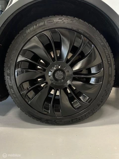 Hoofdafbeelding Tesla Model Y