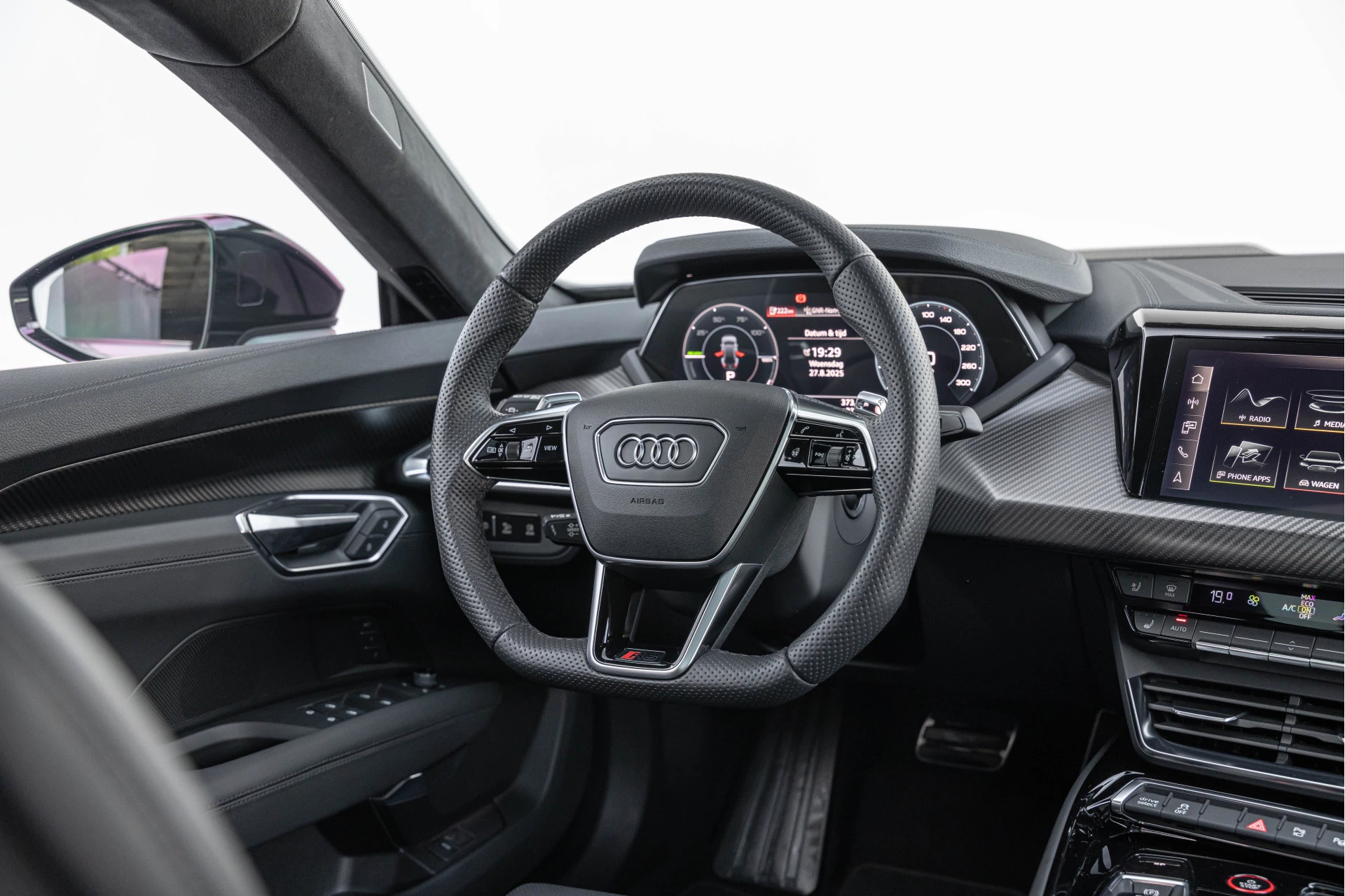 Hoofdafbeelding Audi e-tron GT