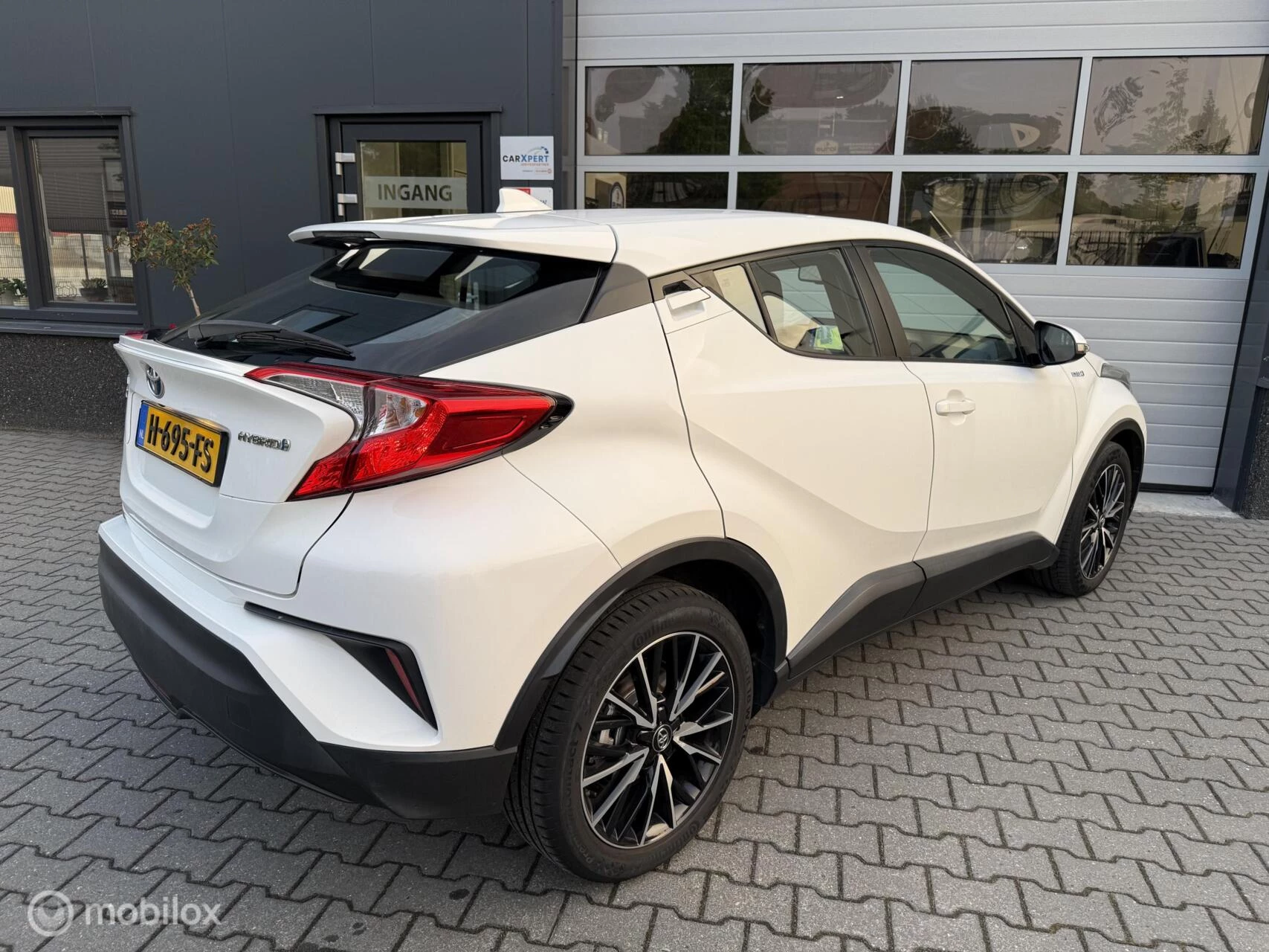 Hoofdafbeelding Toyota C-HR