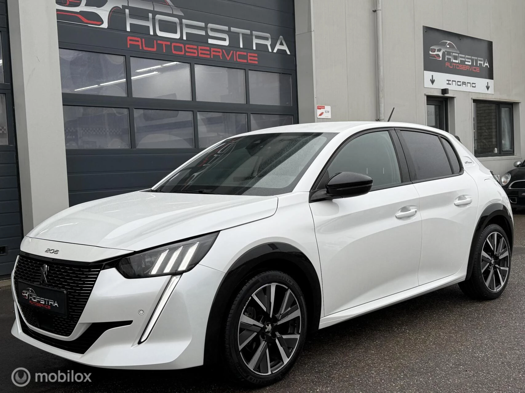 Hoofdafbeelding Peugeot 208