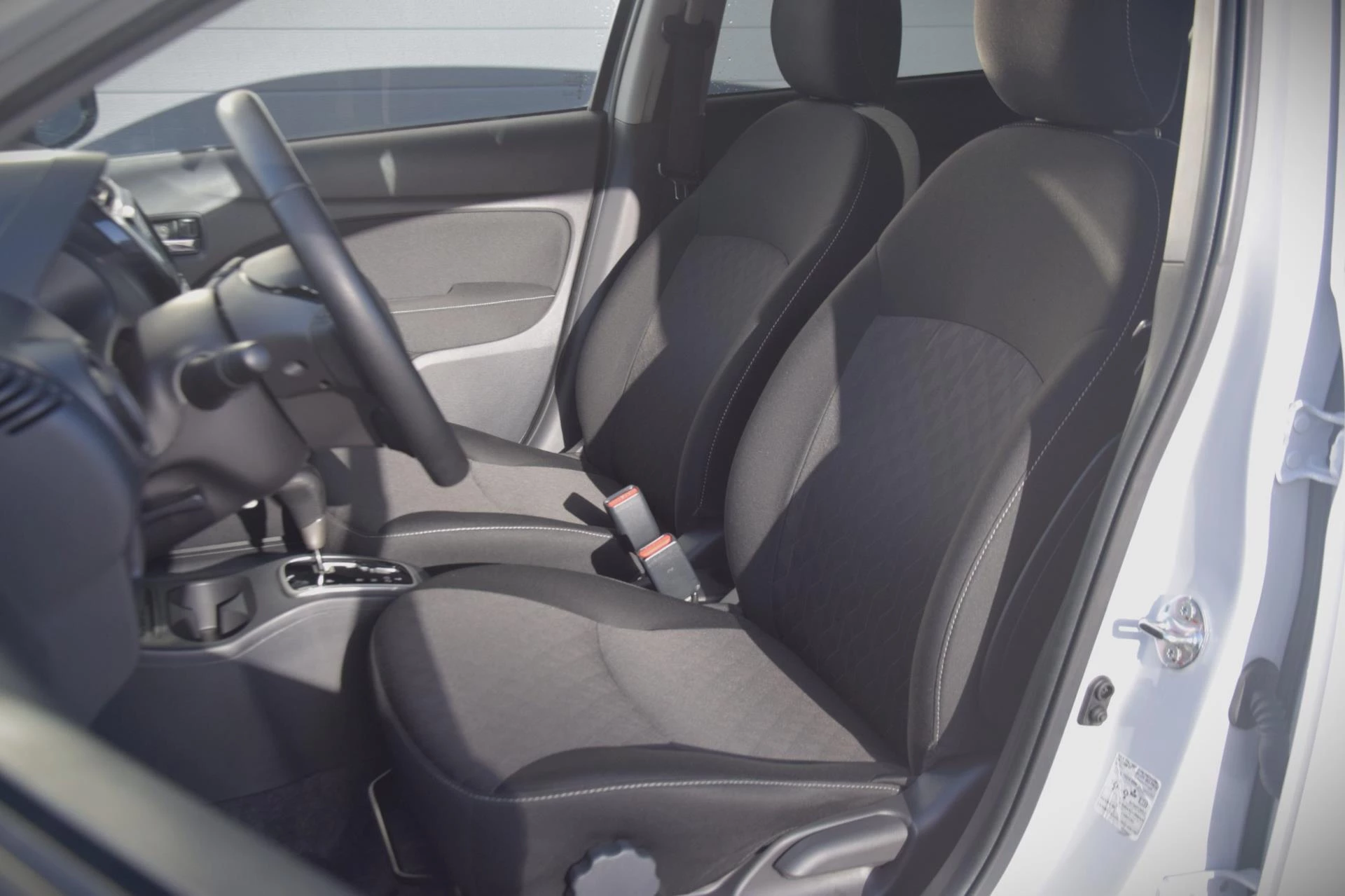 Hoofdafbeelding Mitsubishi Space Star