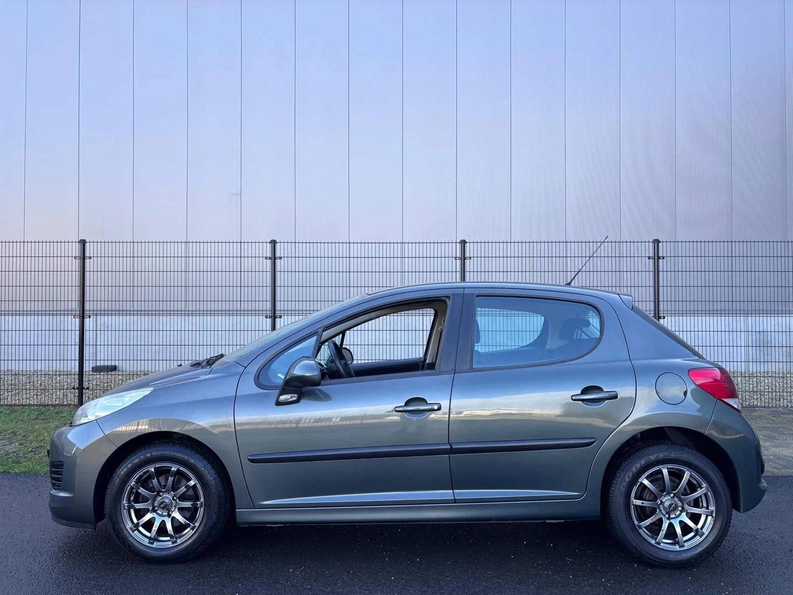 Hoofdafbeelding Peugeot 207