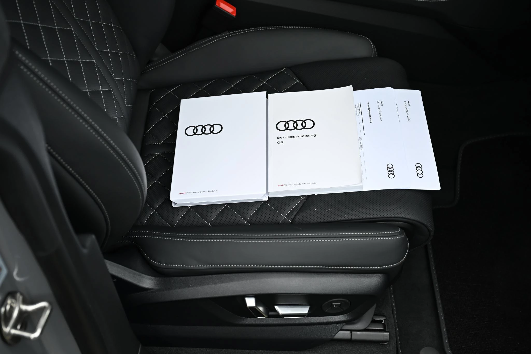 Hoofdafbeelding Audi Q8