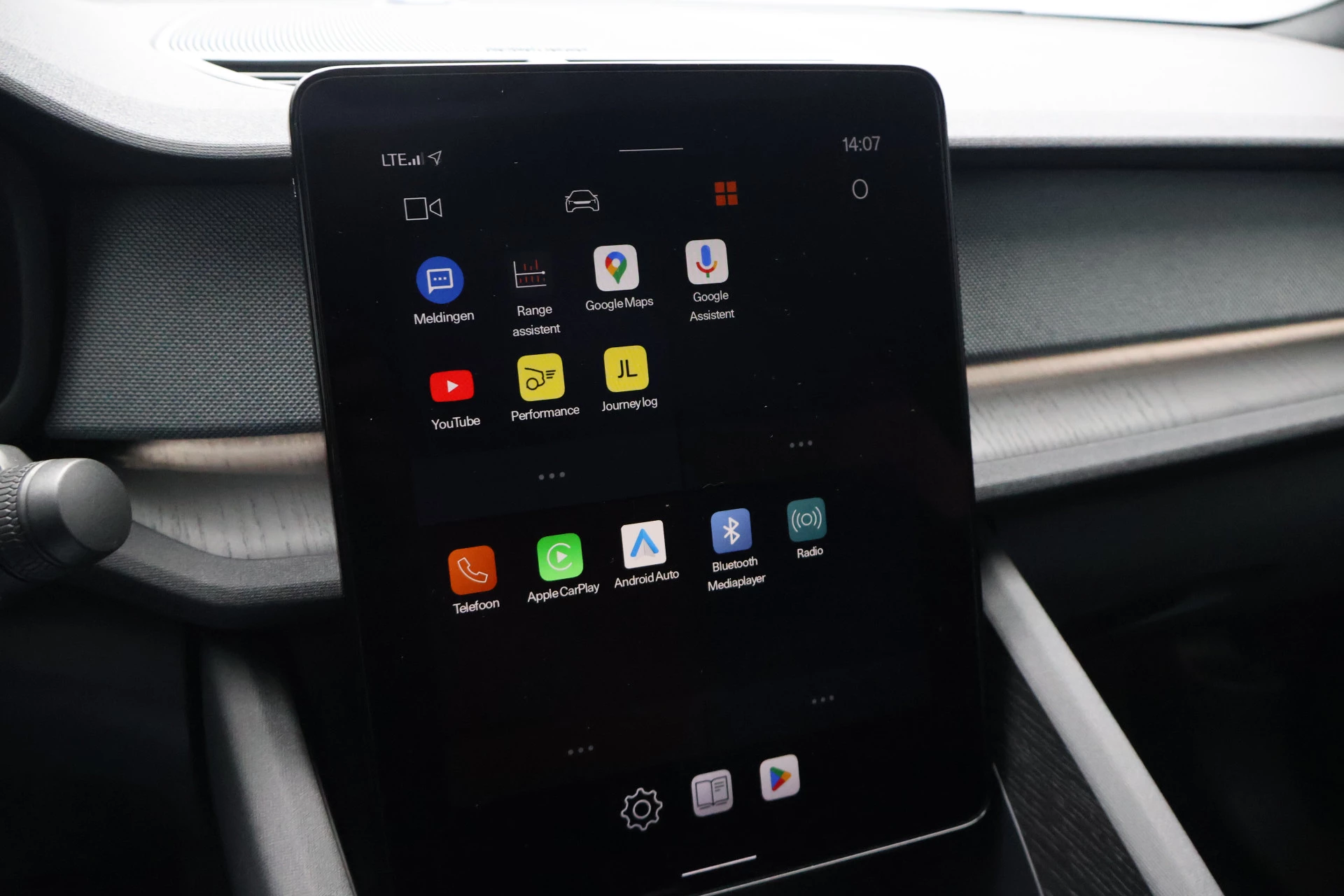 Hoofdafbeelding Polestar 2