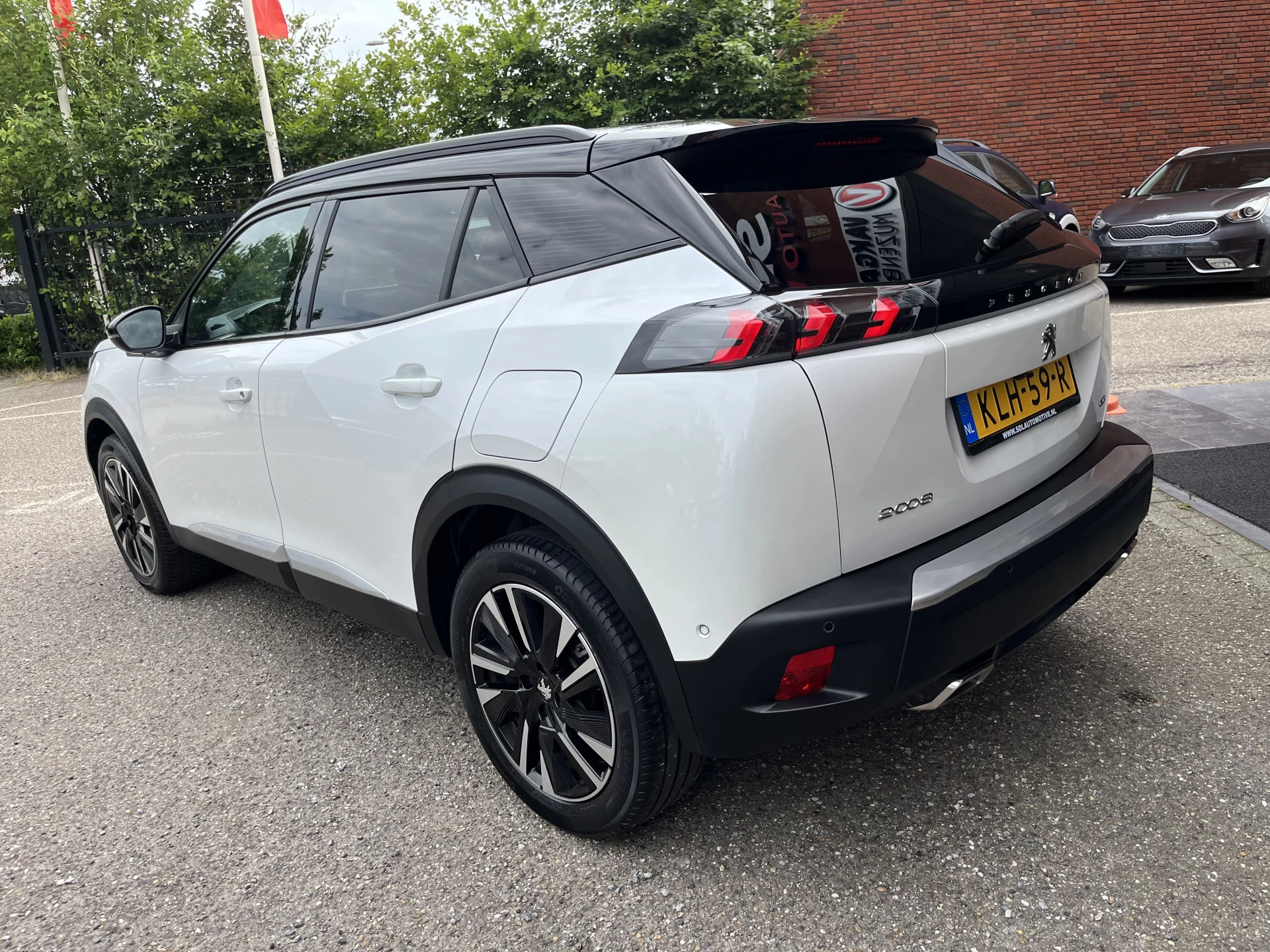 Hoofdafbeelding Peugeot 2008