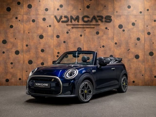 Hoofdafbeelding MINI Cabrio MINI Cabrio Mini Electric MINI Yours 33 kWh | ACC | HUD | Harman-Kardon | Camera |