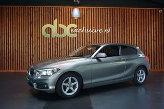 Hoofdafbeelding BMW 1 Serie BMW 1 Serie 118I CORPORATE EXECUTIVE AUTOMAAT/ CLIMA/ NAVI