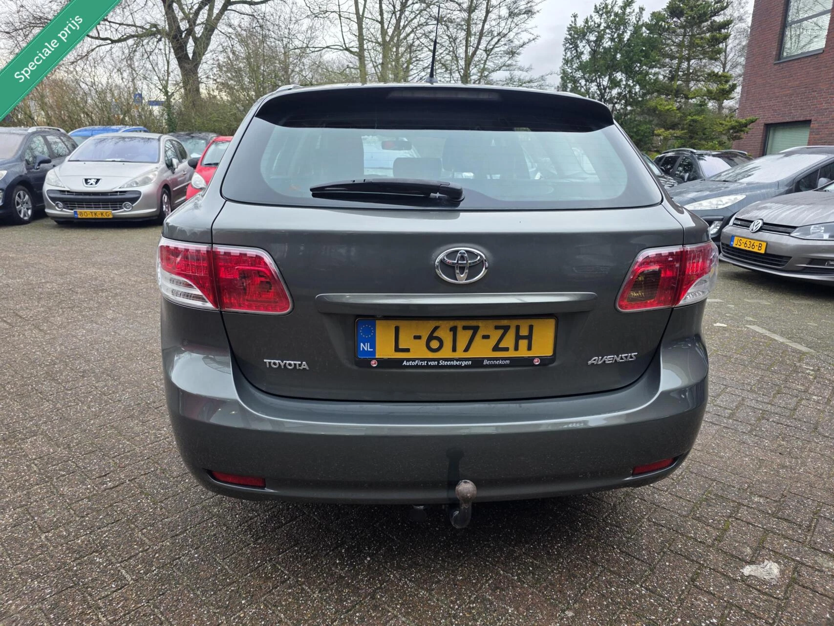Hoofdafbeelding Toyota Avensis