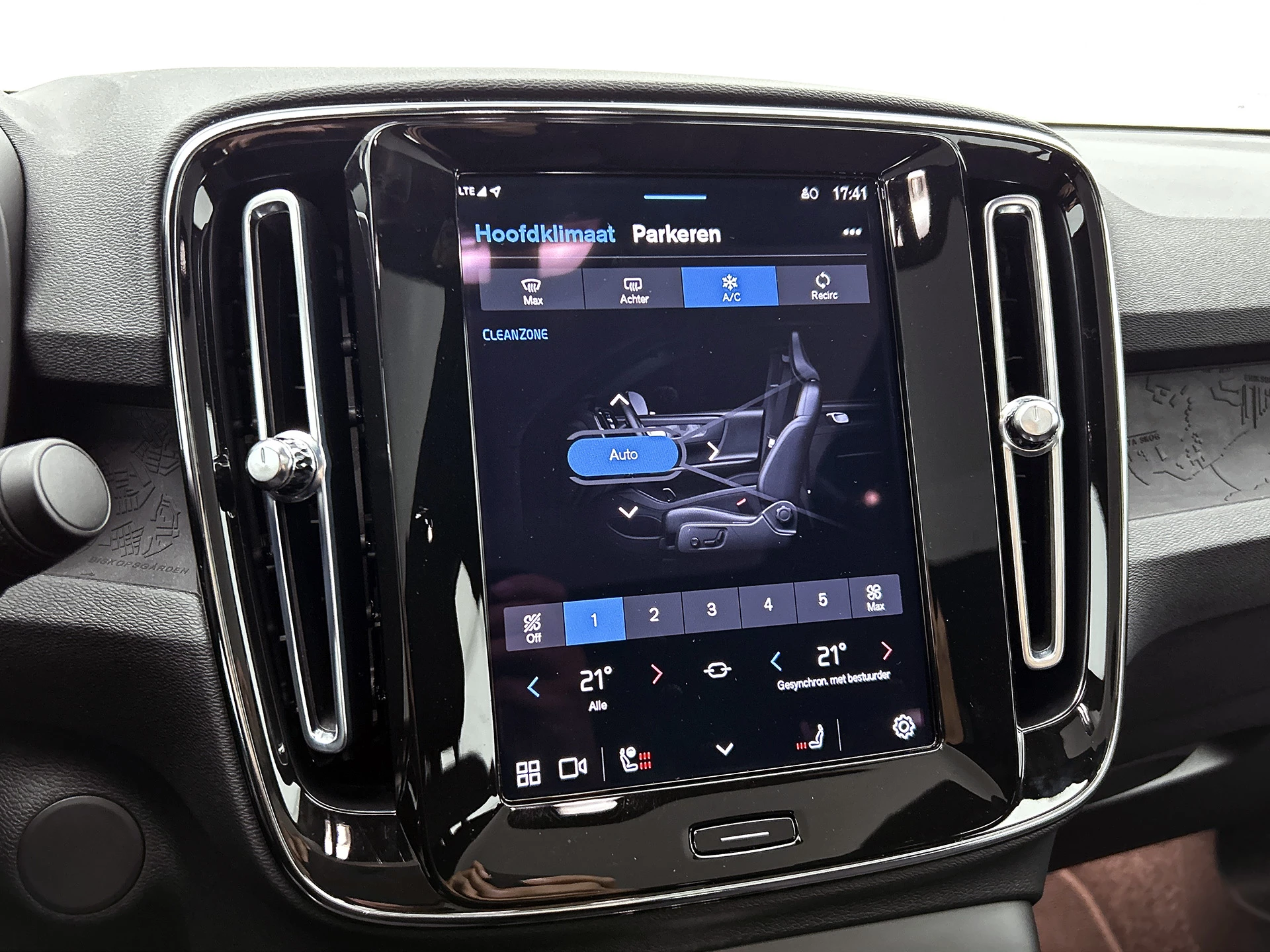 Hoofdafbeelding Volvo C40