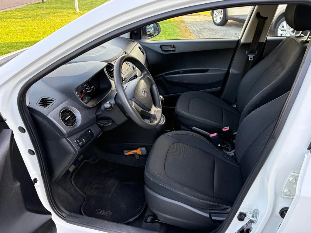 Hoofdafbeelding Hyundai i10
