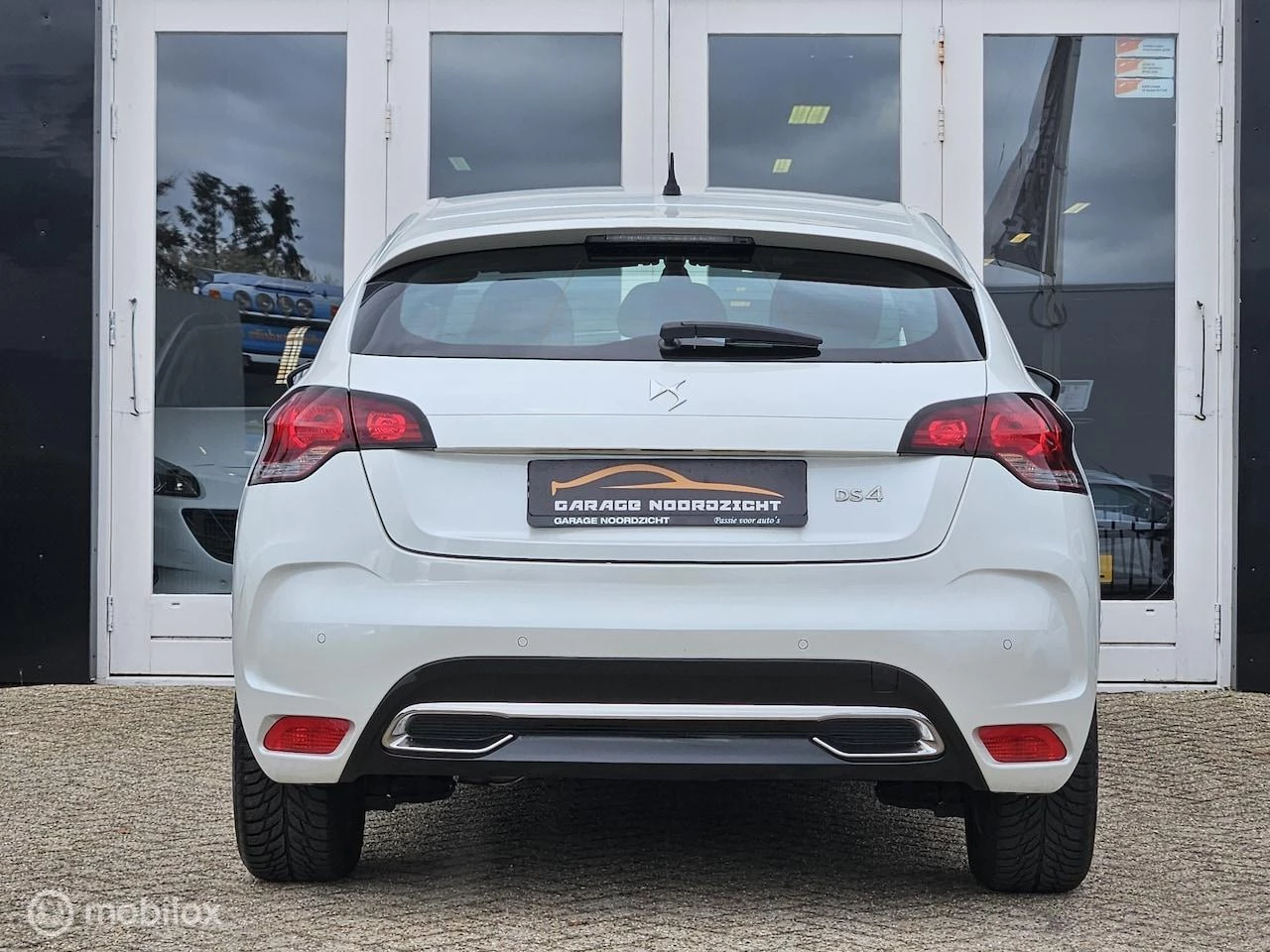 Hoofdafbeelding DS DS 4