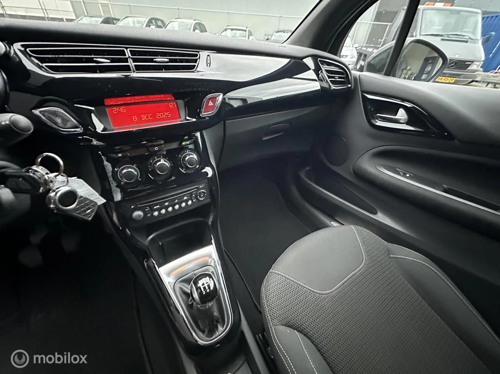 Hoofdafbeelding DS DS 3