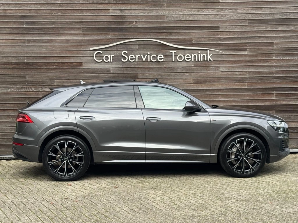 Hoofdafbeelding Audi Q8