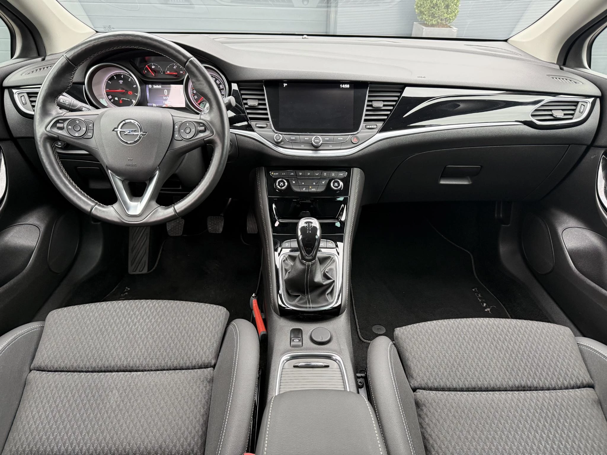 Hoofdafbeelding Opel Astra