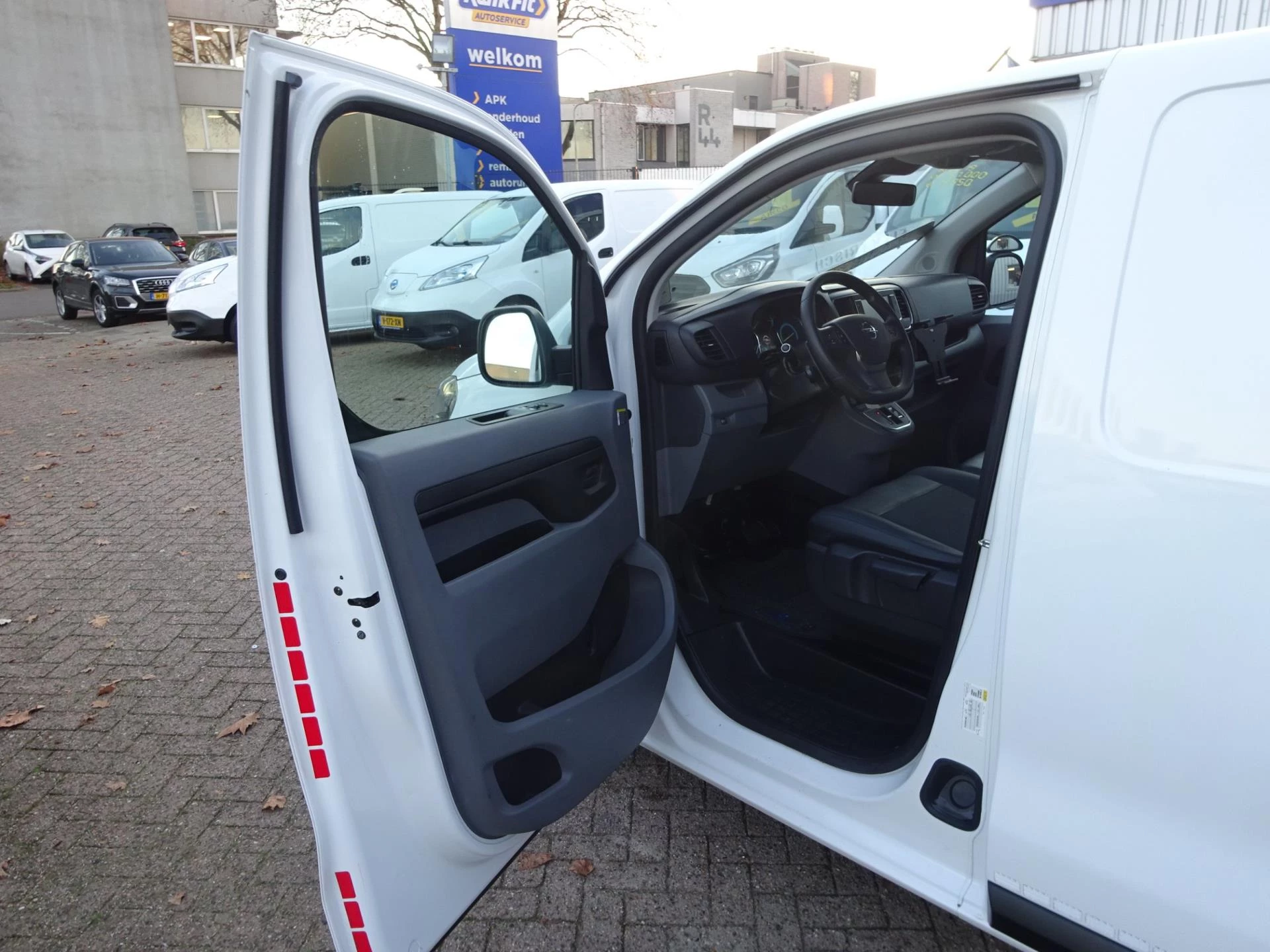 Hoofdafbeelding Opel Vivaro-e