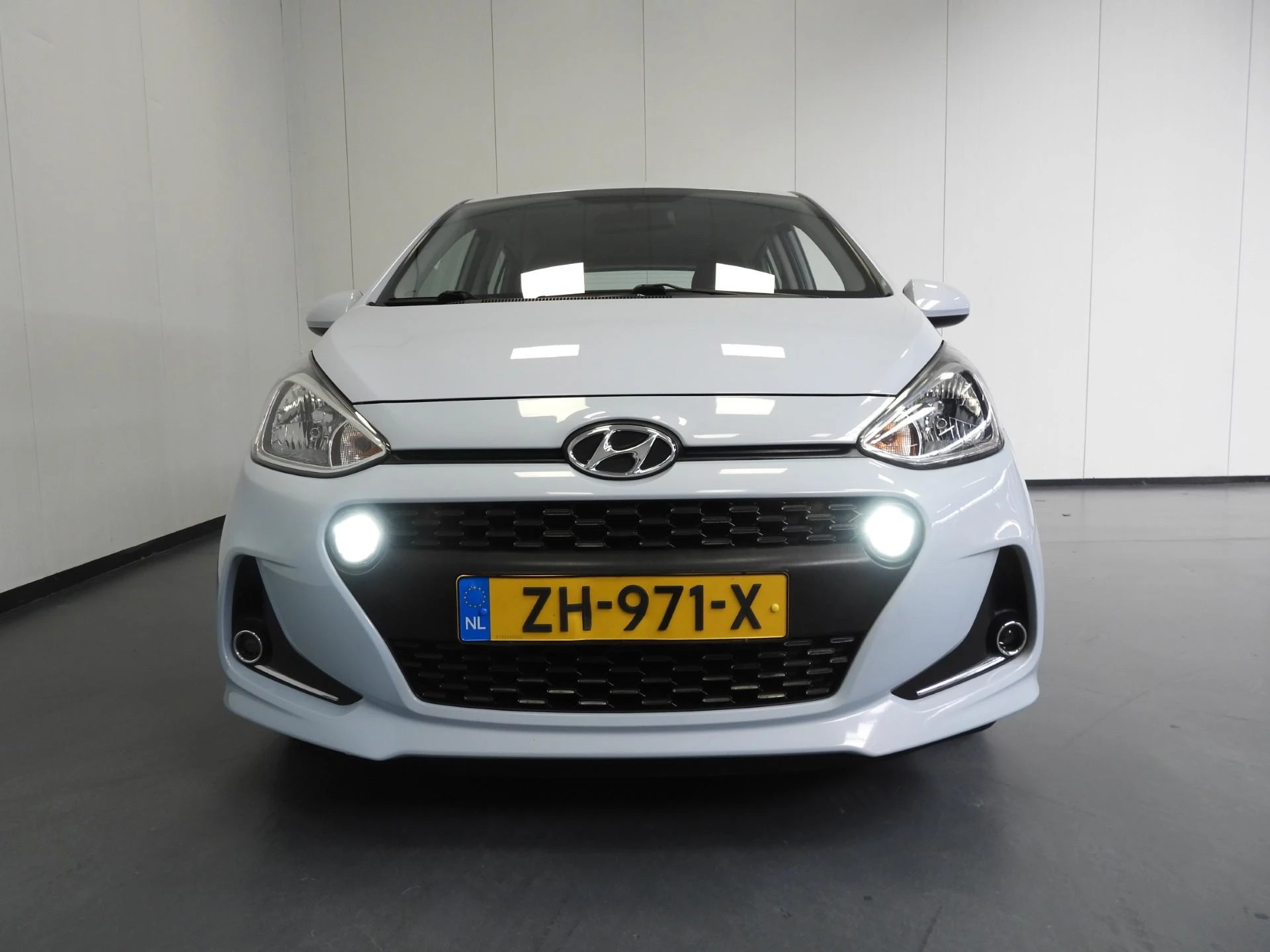Hoofdafbeelding Hyundai i10