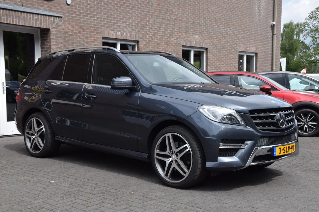 Hoofdafbeelding Mercedes-Benz M-Klasse