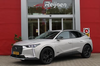 Hoofdafbeelding DS DS 4 DS 4 1.2 130PK AUTOMAAT TROCADERO | HEAD UP DISPLAY | DODEHOEK BEWAKING | NAVIGATIE | DRAADLOZE APPLE CARPLAY/ANDROID AUTO | LED KOPLAMPEN | ACHTERUITRIJ CAMERA | 19" LICHTMETALEN VELGEN | ADAPTIVE CRUISE CONTROL |