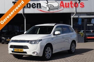 Mitsubishi Outlander 2.0 PHEV Instyle+ Mooie Auto! Navigatie, Camera, Trekhaak, Cruise control, Schuif- kanteldak, Goede staat!