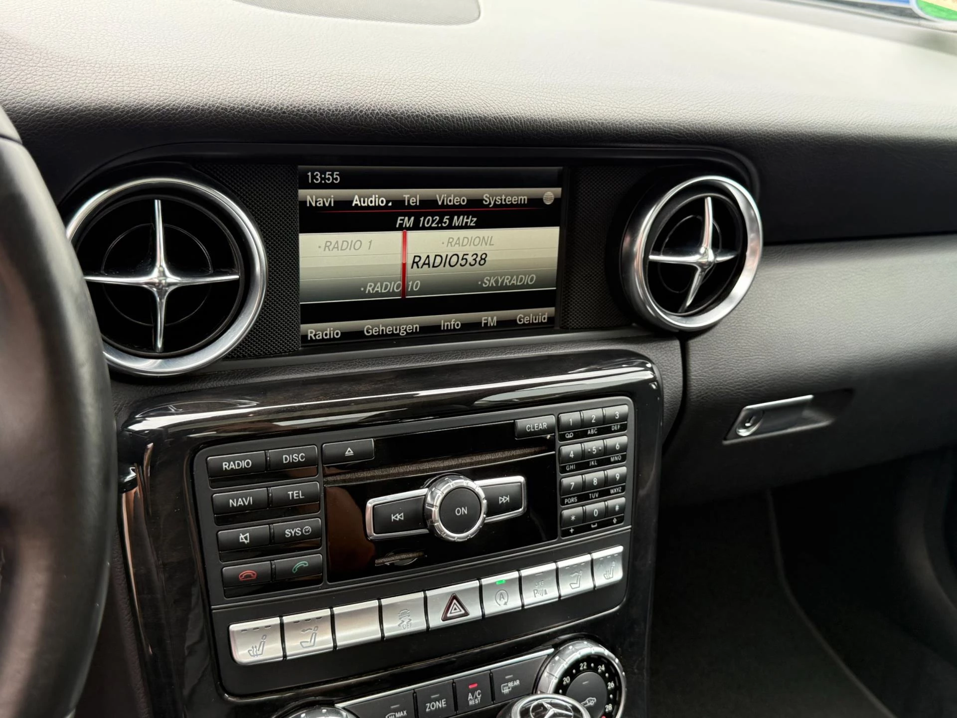 Hoofdafbeelding Mercedes-Benz SLK
