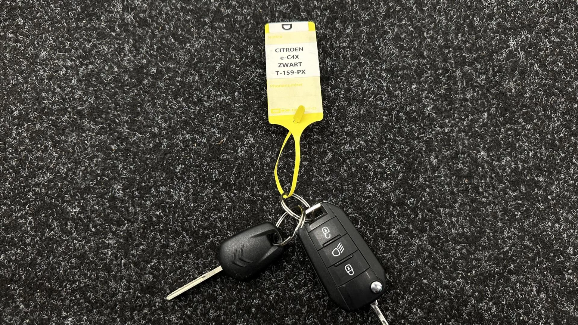 Hoofdafbeelding Citroën ë-C4 X